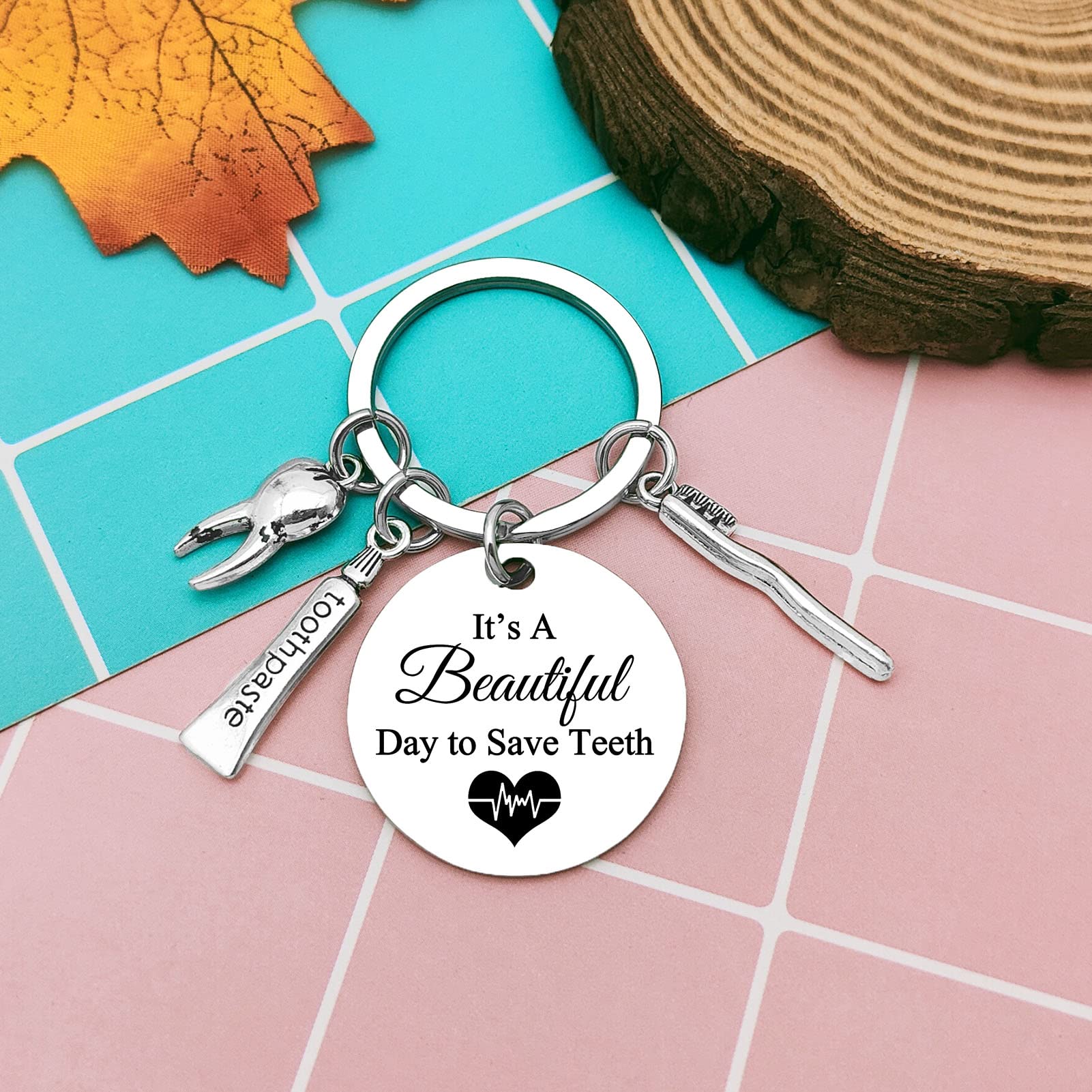 Heigebi Dentist Gift Funny Dentist Keyring Dentist Gifts for Men Women Dental Hygienist Gift Dental Keyring Dental Student Gift Dental Assistant Gift Office Orthodontist Gift Dentist Graduation Gift - Image 4