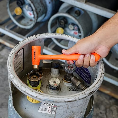 Miniatura 33 de NEIKO 02847A - Martillo de soplado muerto de 2 libras, naranja neón Moldeado unibody Agarre a cuadros Resistente a chispas y rebote