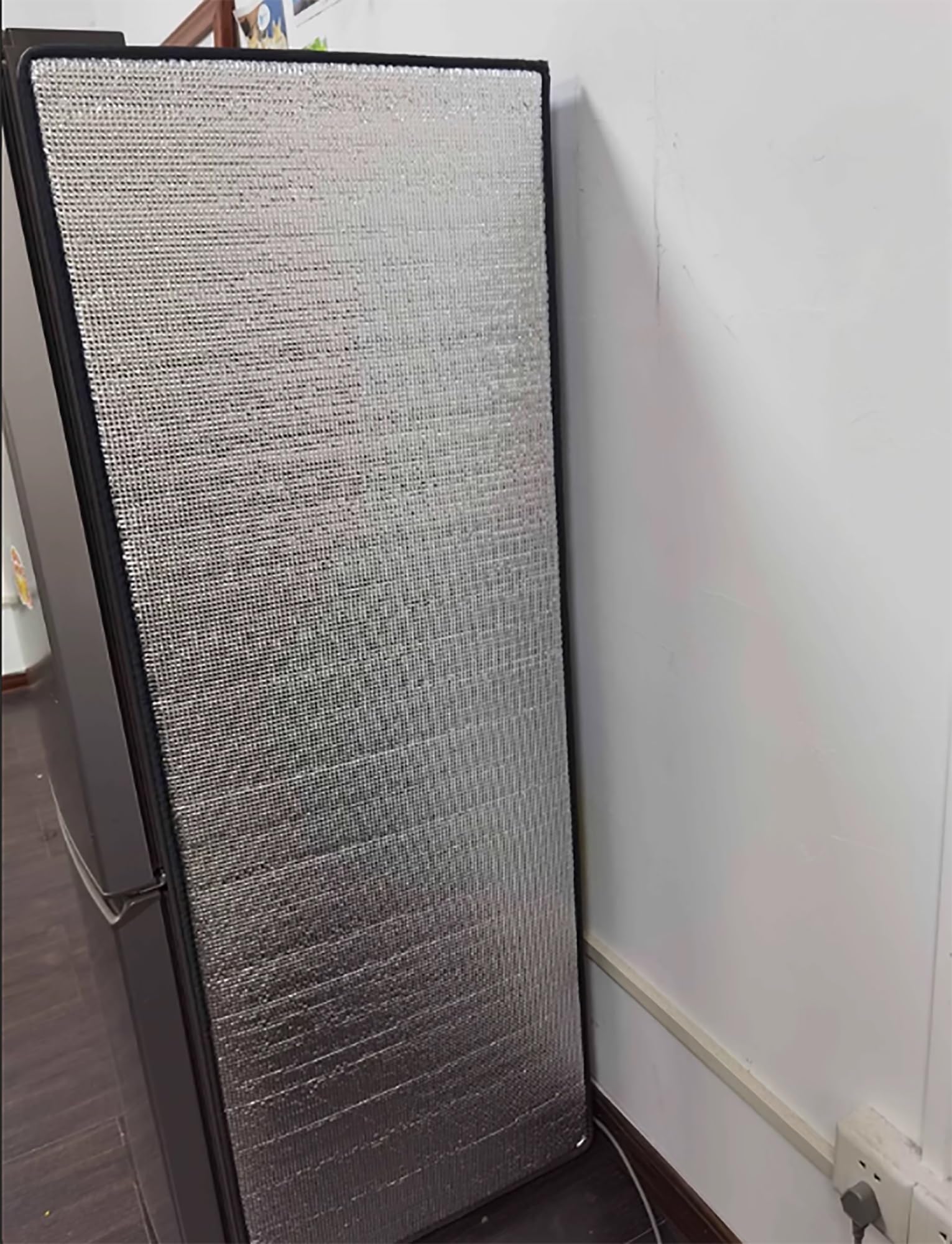 Tonuuoei Insulated Refrigerator Cover,Aluminium Foil Insulation Sheet,Vertical Freezer Sunshade Film,Sun Protection Shield For Fridge Freezers With Magnetic Suction(80X100cm)