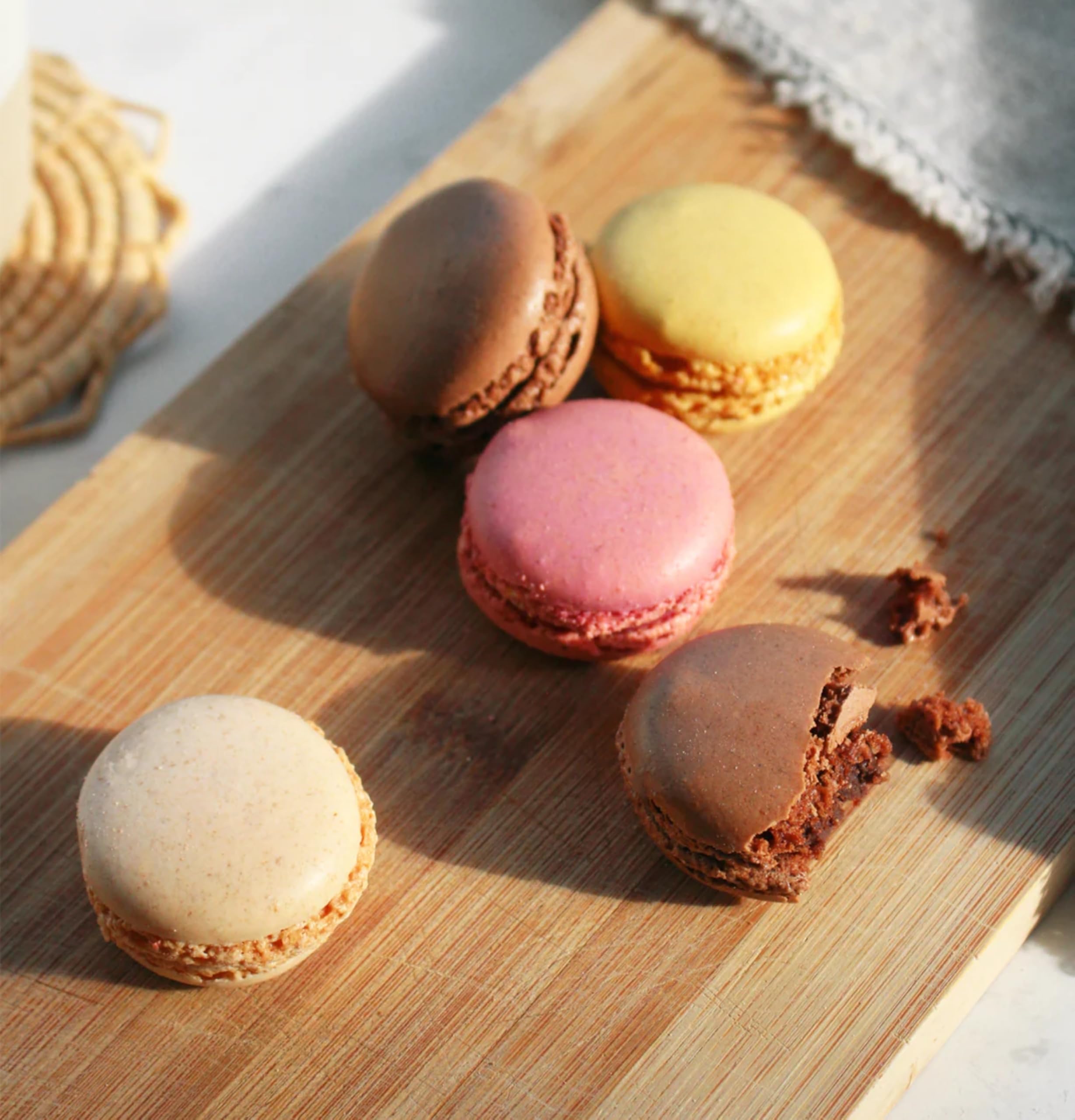 Macarons Surtidos Franceses 468 g (36 Unidades) – Selección Gourmet de Sabores Variados, Postre Premium para Regalo o Eventos (Sin Gluten) Distribuido por Laborawi