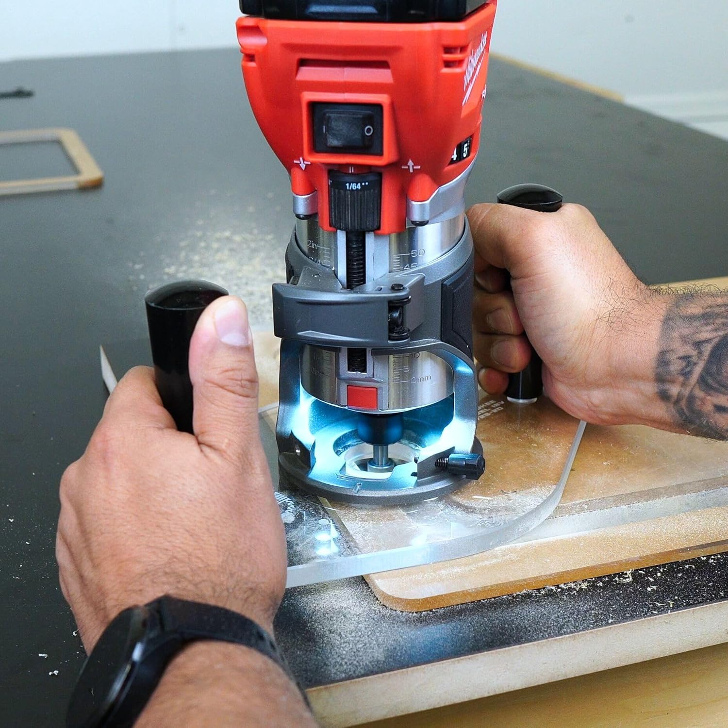 WOOD GRAIN JUNKIE® TrimFit Pro® 6"x10" Dual Grip Router Base Plate Compatible with Milwaukee M18 FUEL Compact Router 2723-20