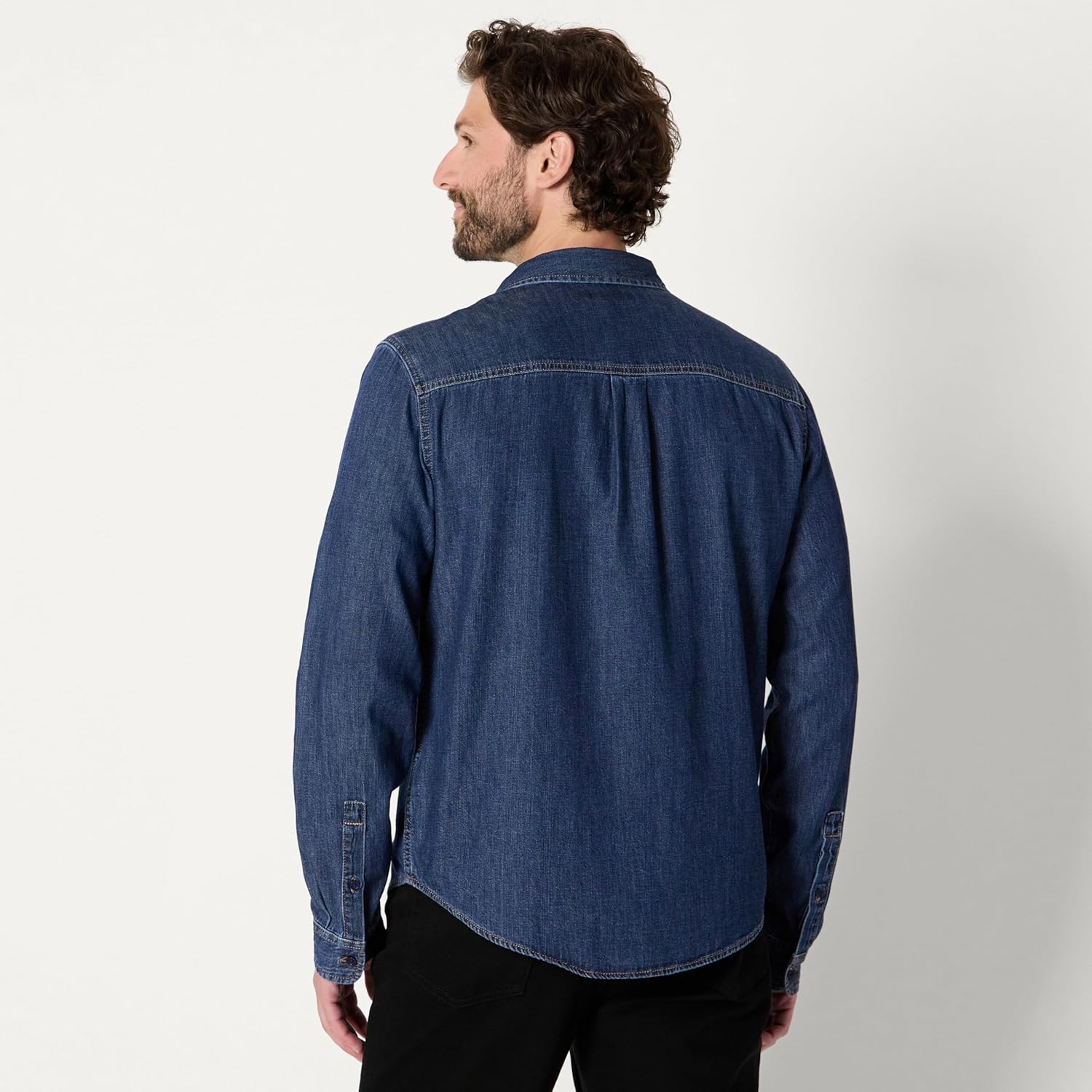 Amazon Essentials Men's Regular-Fit Long-Sleeve Button-Down Denim Shirt - Image 2