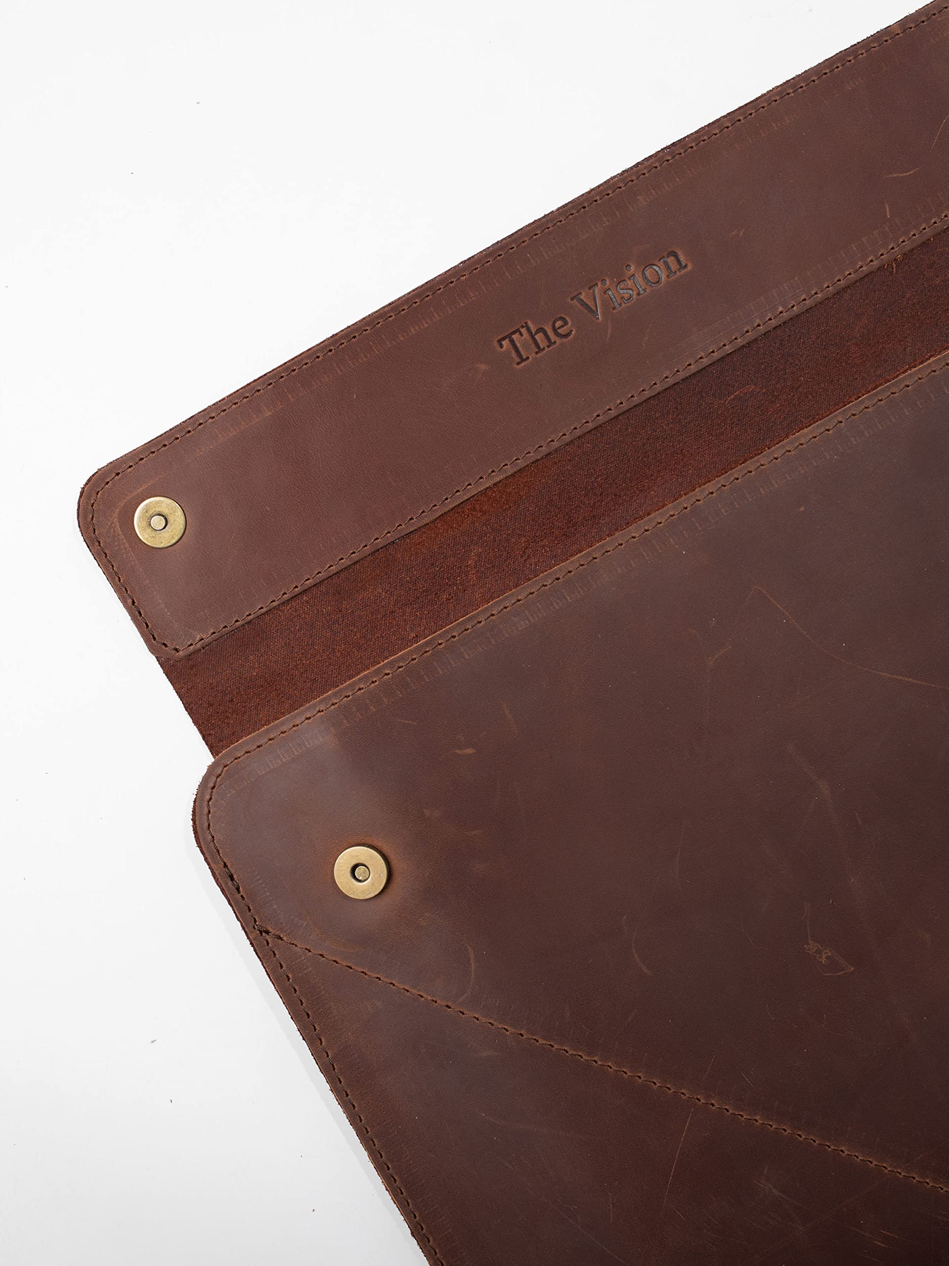 La custodia protettiva per MacBook 13 è un accessorio pratico ed elegante per professionisti e studenti, un'ottima idea regalo per i proprietari di MacBook. (Marrone)