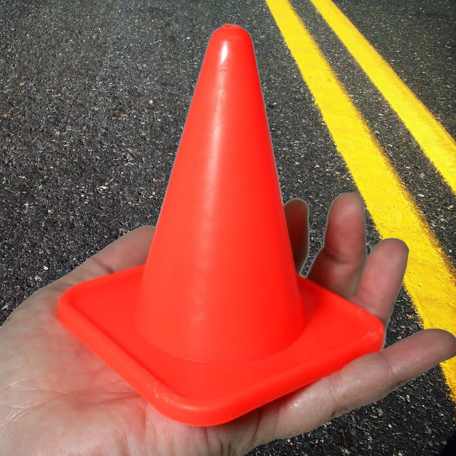 Bluedot Trading 50_orange_4inch Agility Cones (50 Pack), 4", Orange