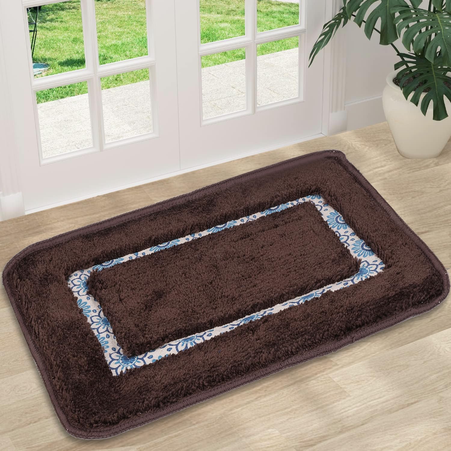 Zureni Rectangle Doormat Anti Skid Floor Mat Soft Microfiber Rug Quick Dry Water Absorbent Indoor Outdoor Rug for Bedroom Kitchen Bathroom Home Office Entrance (1Pc, 40x60cm, Brown)