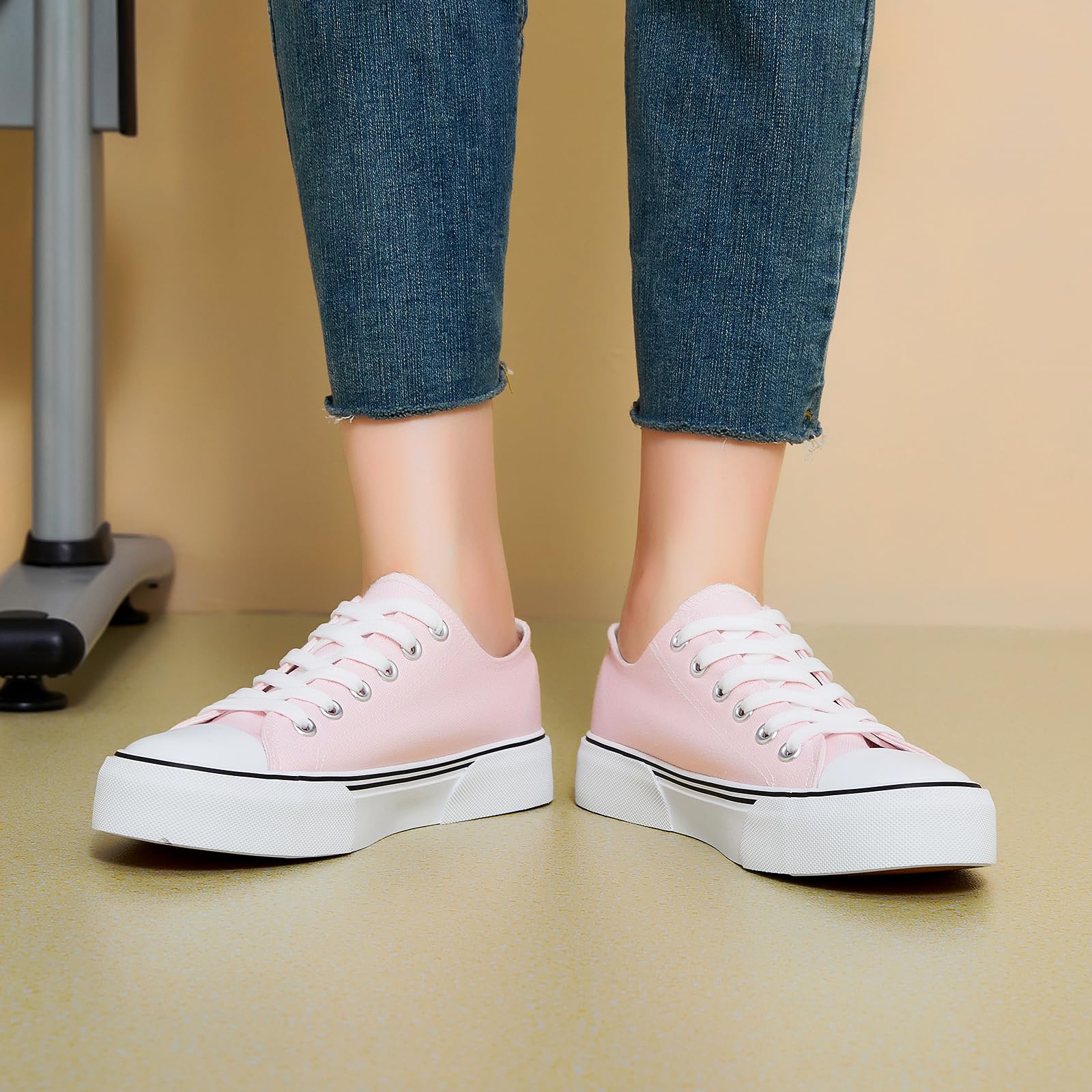 hash bubbie White Sneakers for Women Low Top Canvas Shoes Womens Canvas Sneakers Women's Fashion Sneakers Slip on Casual Tennis Shoes