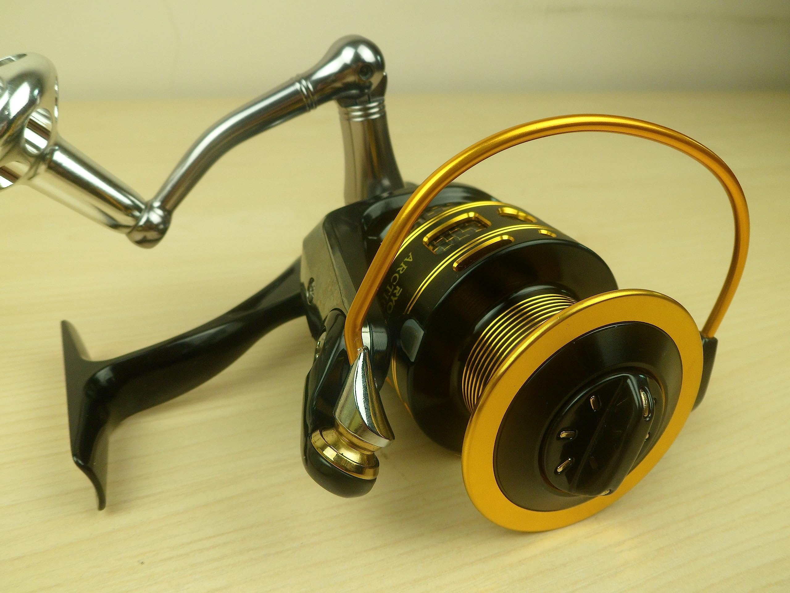 DAIWA　SHIMANO　複数　リール　RYOBI RYOBI CARBONARK 100 Spinning Reel | eBay