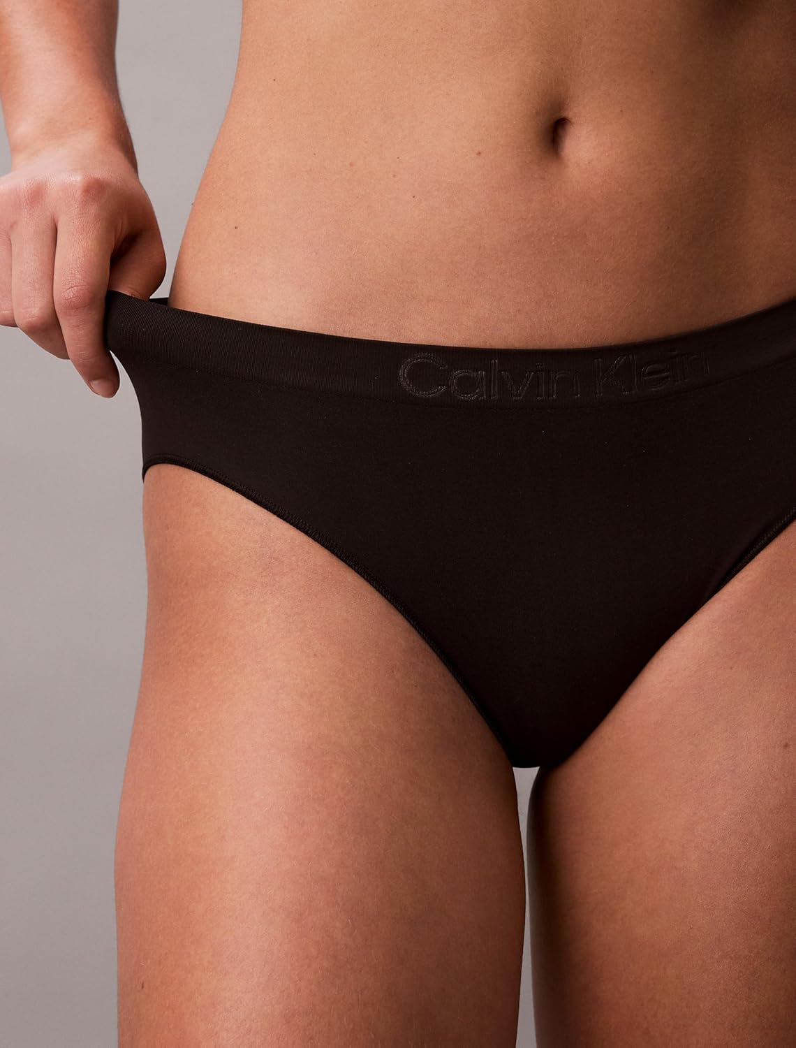 Calvin Klein Women's Bonded Flex Seamless 3-pack Mid Rise Bikini - Image 6