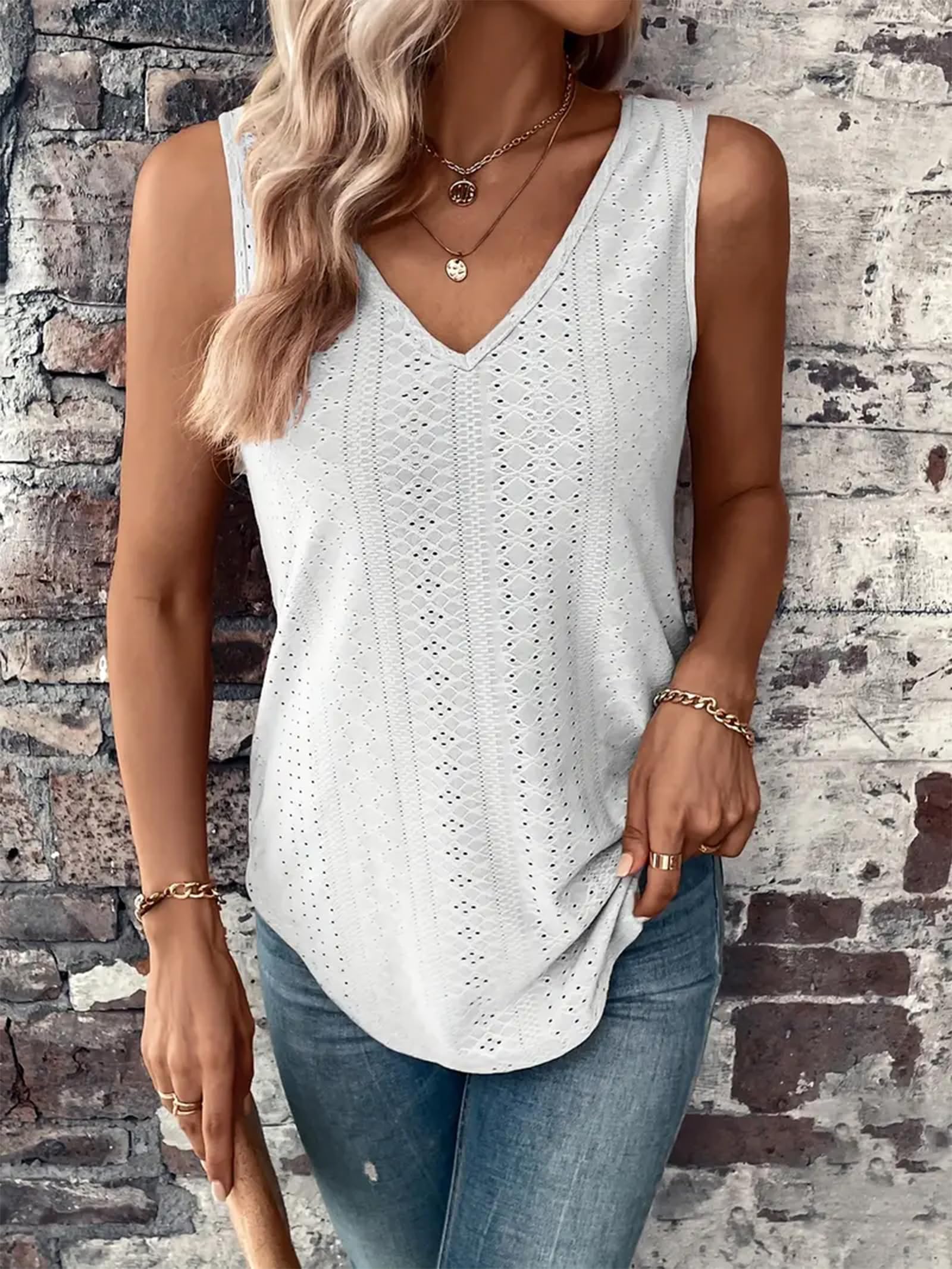 Summer Deep V Neck Tank Tops for Women Western Country Sleeveless Tee Shirts Teen Girls Sexy Casual Concert Tops Outfits