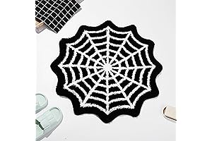 Spiderweb Non-Slip Bath Mat: Bathe Amidst Eerie Elegance