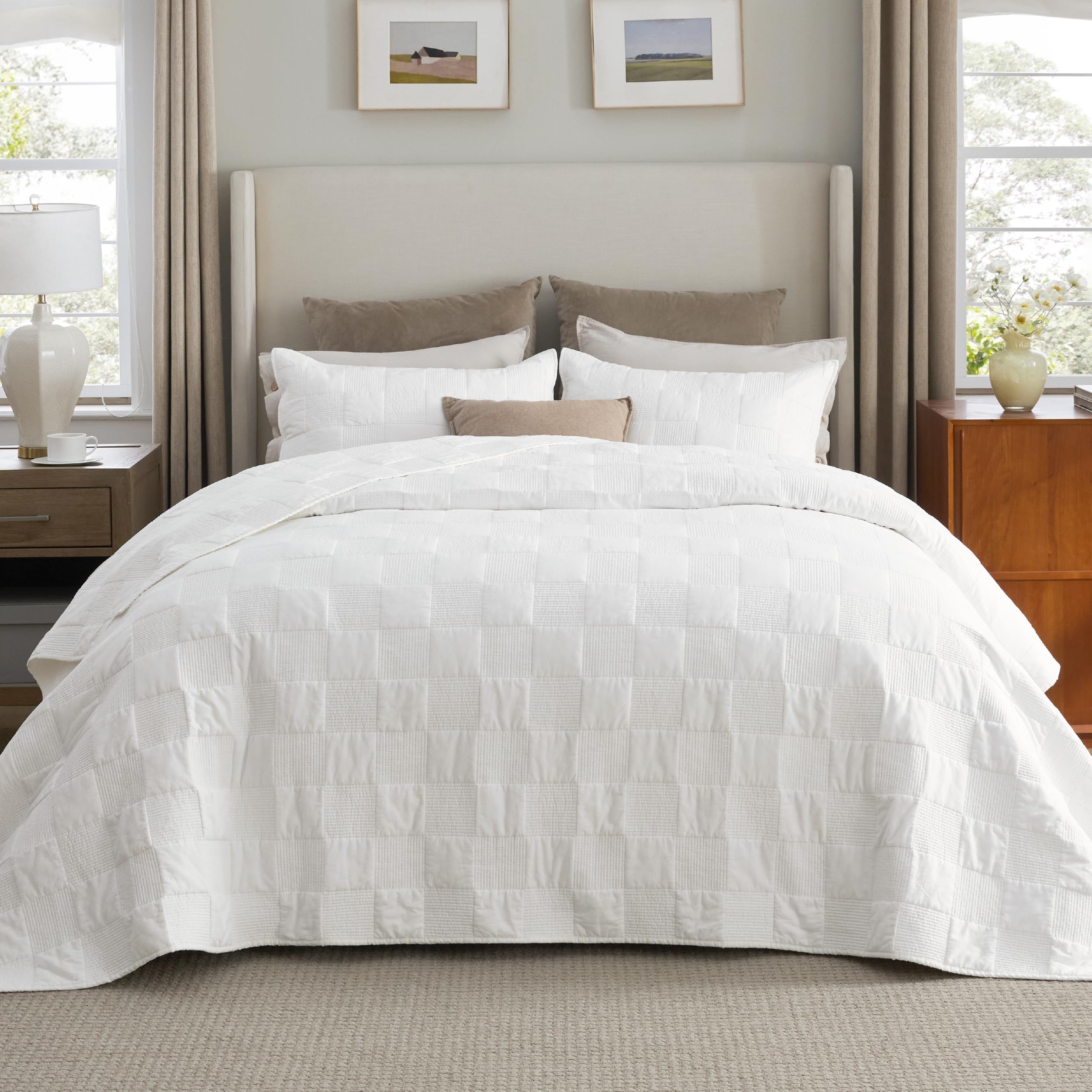 100% Cotton Quilt Set - Lightweight Queen Bedspread, Cozy White Bedding Coverlet 3-Piece with Pillow Shams in Checker Pattern for All Season, 90x96 inches, 100% Cotton Voile