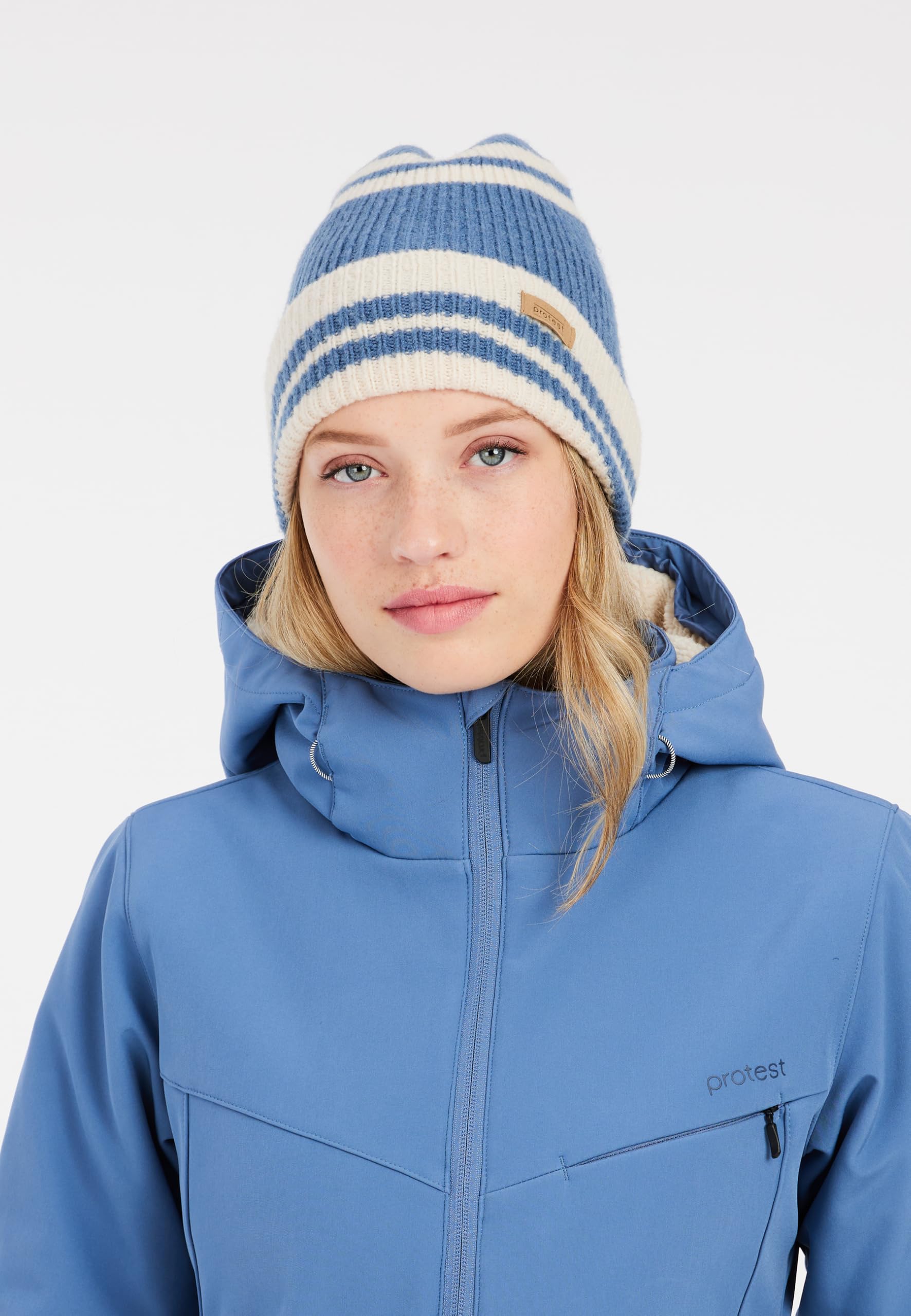 Protest Damen Ski- Und Snowboardjacke PRTSUZANAIOS