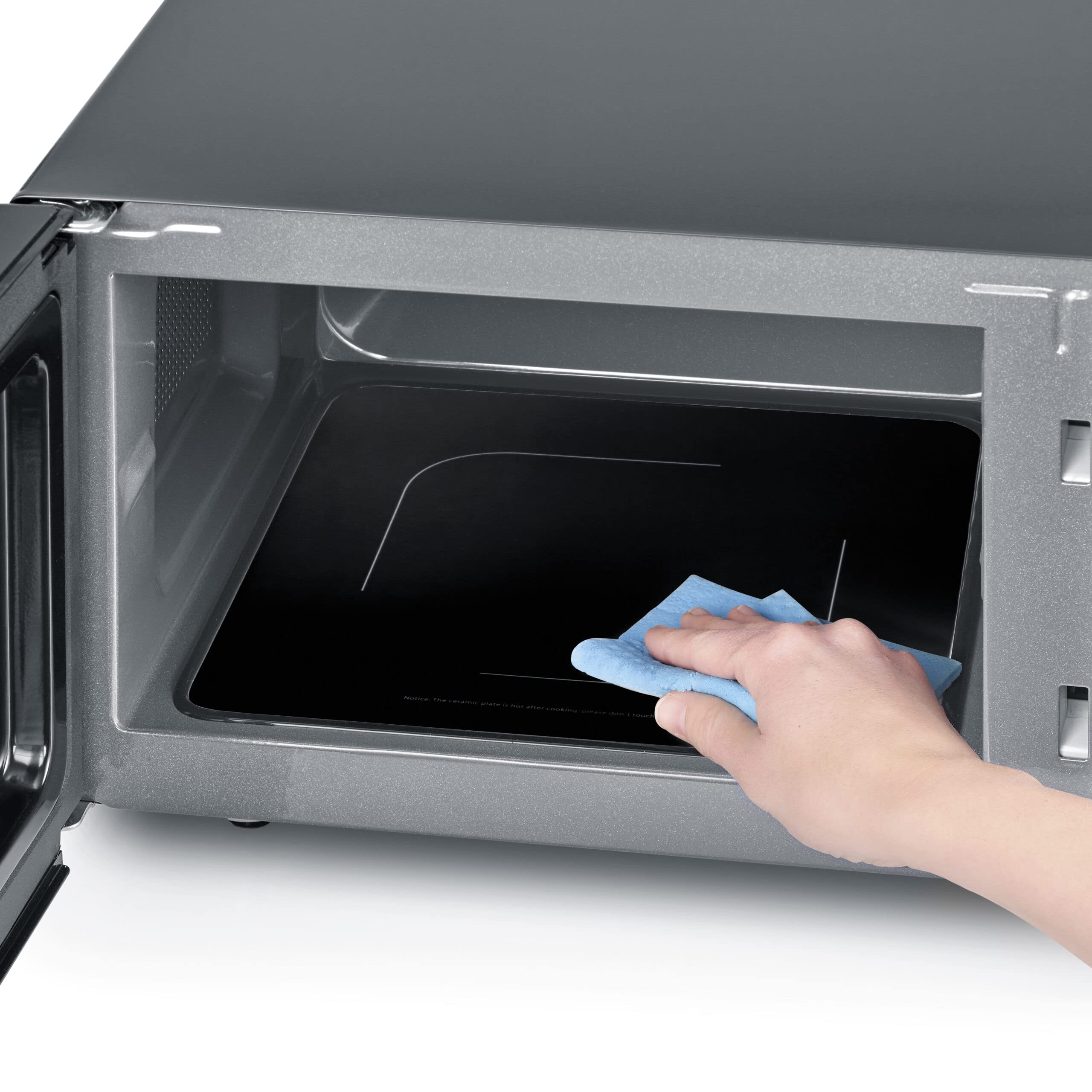 Severin MW 7762 kuchenka mikrofalowa z grillem i z dnem ceramicznym, pojemność 20 l, obsługa manualna, 9 poziomów mocy, moc 800 W
