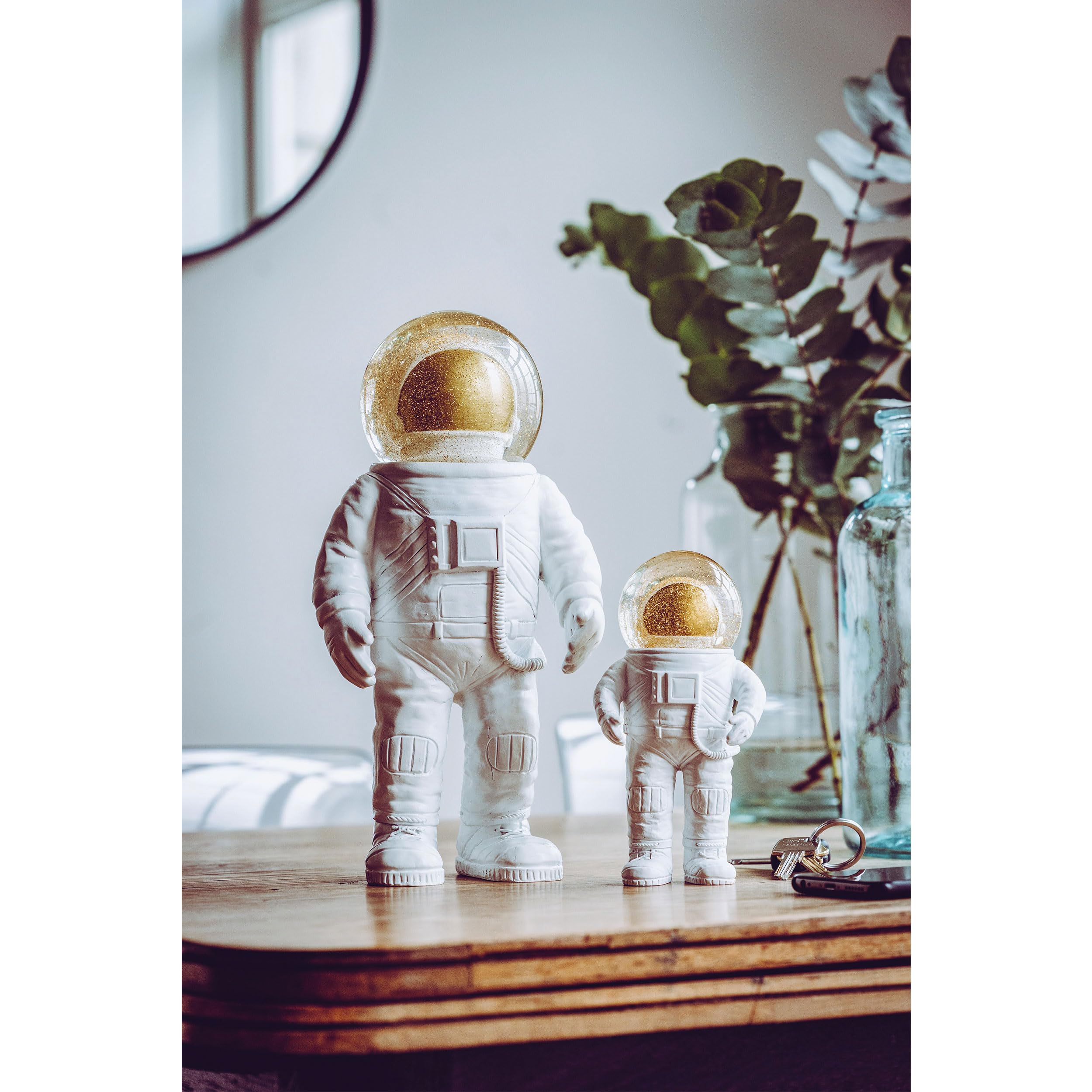 The Astronaut White