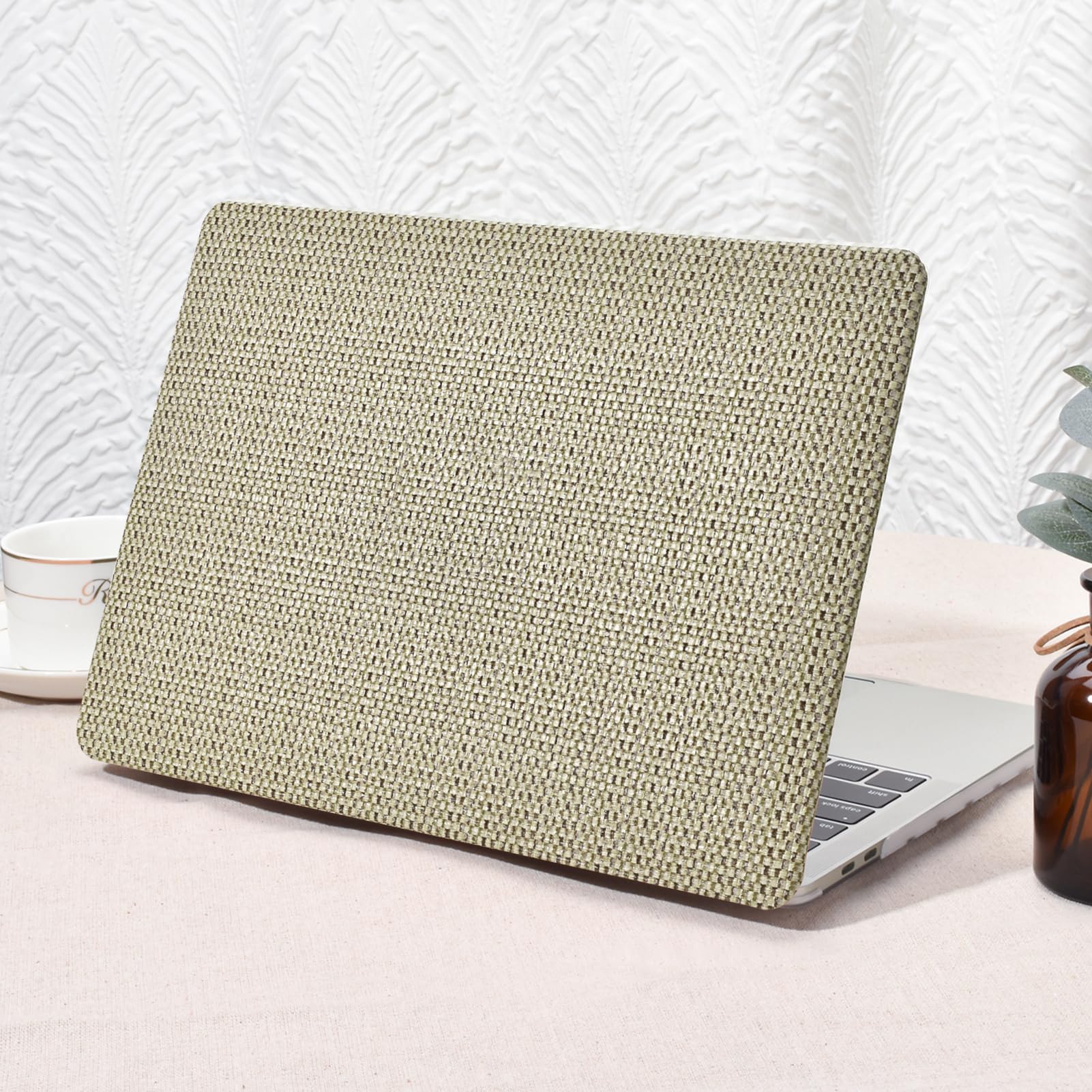 Seorsok Compatible with MacBook Pro 13 inch Case M2 2023,2022,2021-2016 A2338 M1 A2251 A2289 A2159 A1989 A1708 A1706,Elegant Leather Plastic Hard Case&Keyboard Cover,Flaxen Woven Fabric No Logo Cutout