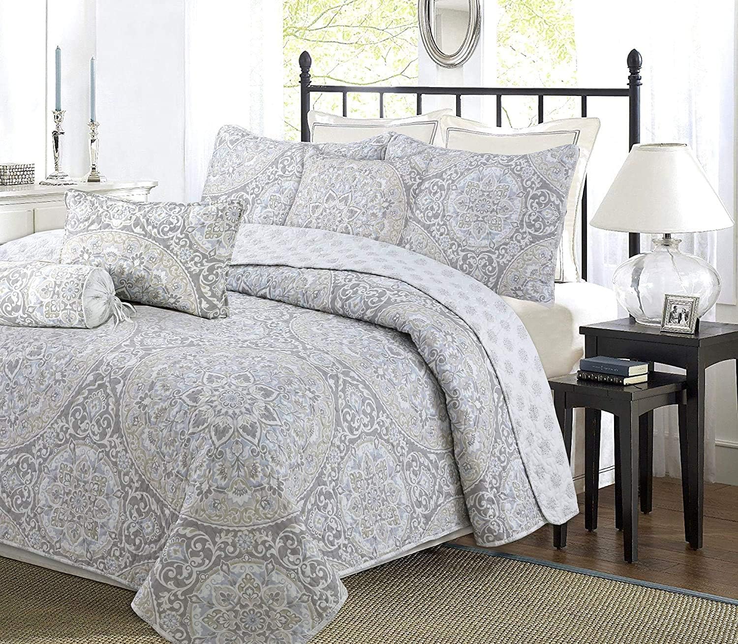 Cozy Line Home Fashions Venetia Grey Medallion Microfiber Reversible Quilt Bedding Set, Coverlet, Bedspread (Grey Venetia, King - 3 Piece)