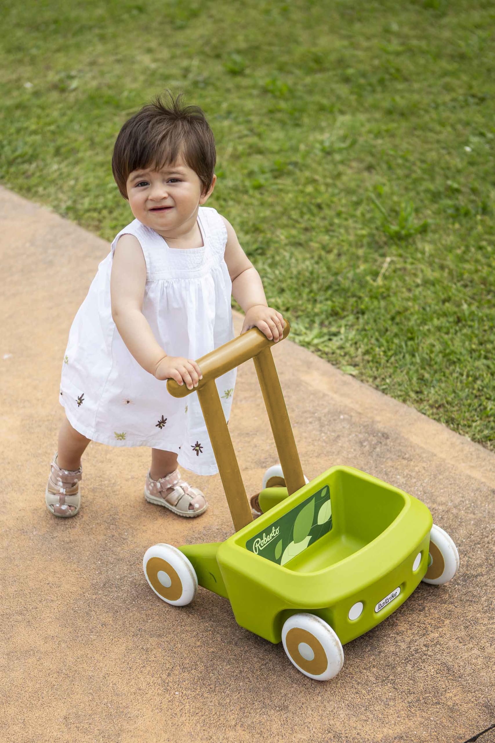 Italtrike Roberto - Primi Passi per Bambini - Girello Neonato 6-12 mesi Fino 3 Anni, Carrellino Montessori, Sicuro per Casa e Asili - Gioco per Imparare a Camminare con Antiribaltamento (Verde)