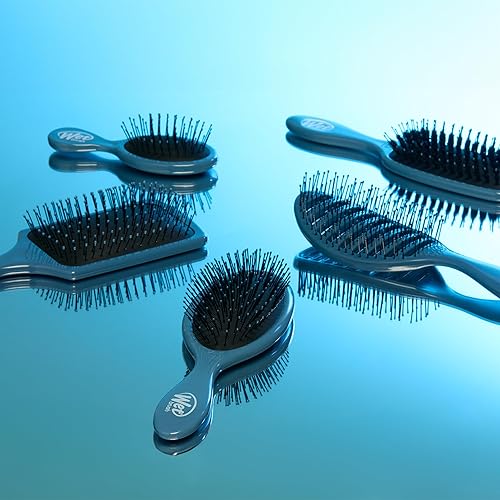 Miniatura 15 de Wet Brush Original Detangler Hair Brush, Elemental Blue, Ultra-Soft IntelliFlex Bristles, Detangling Bristles Glide Through Tangles
