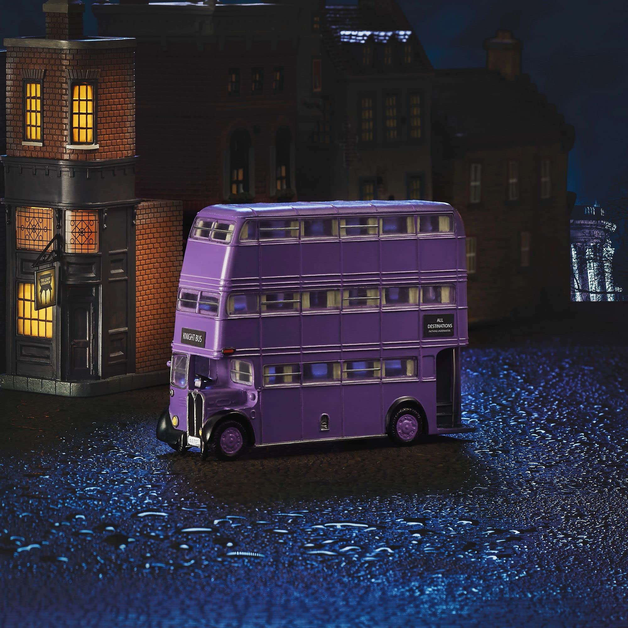 Amazon.com: Department 56 Harry Potter Village Accessories Knight 