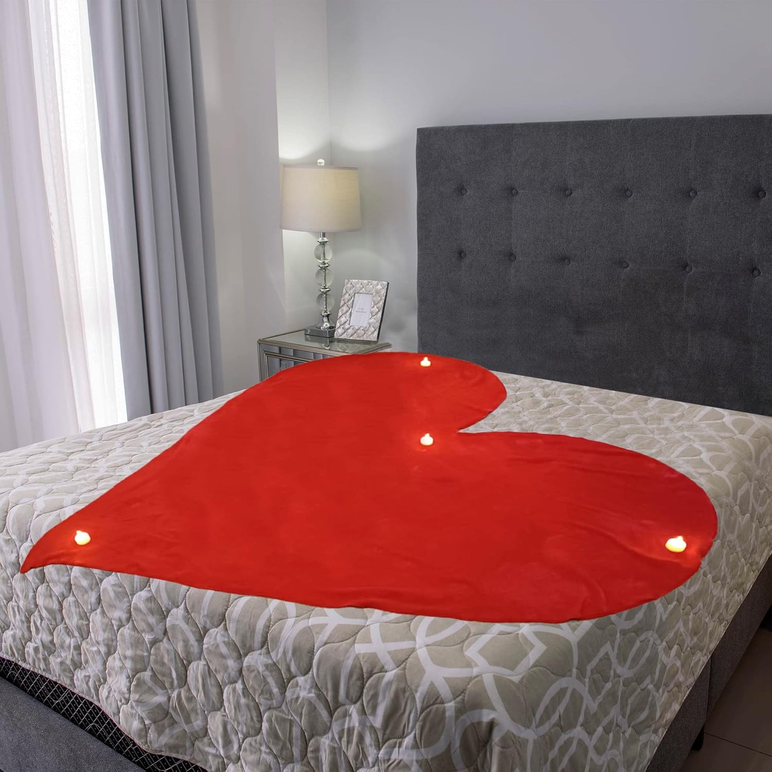 CREATIWIA Flannel Blankets Twin Size Red Lightweight