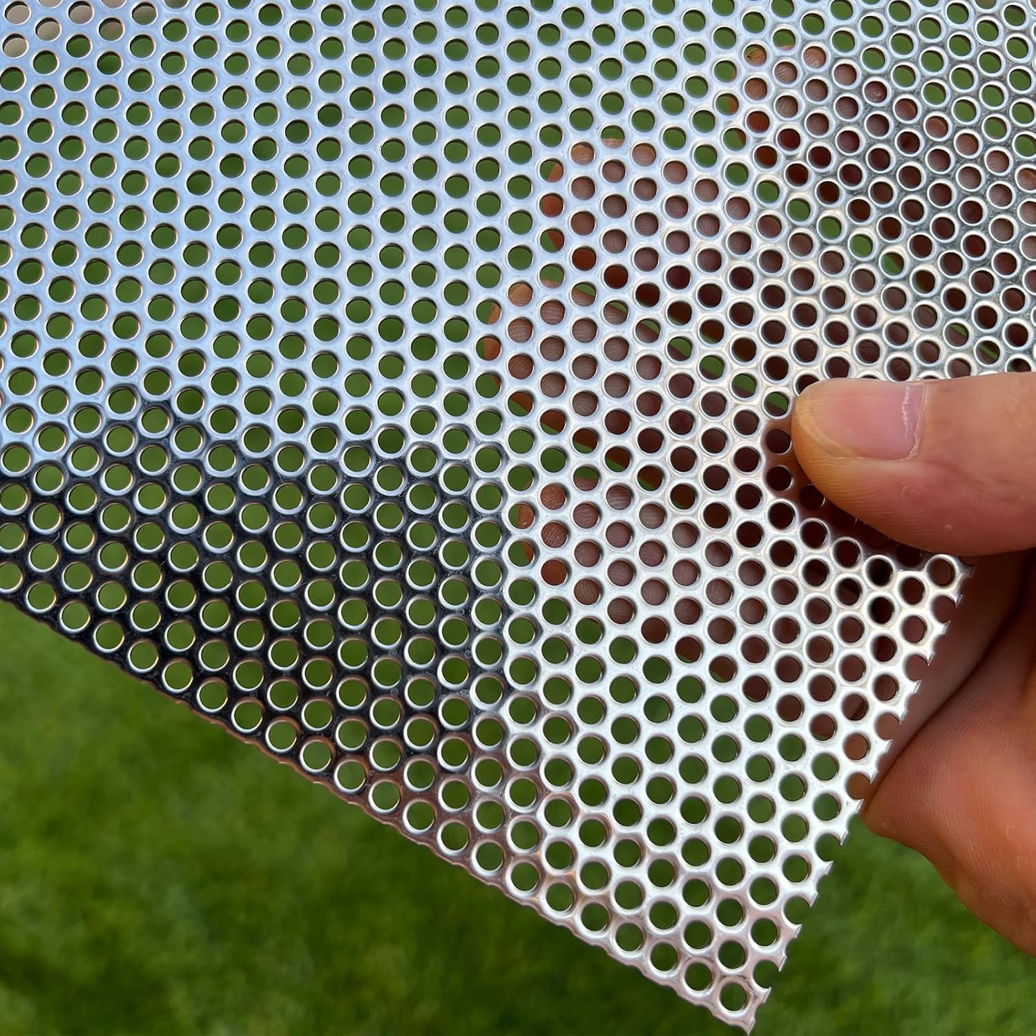 Lamiera Forata in Acciaio Inox 304 | 24x100 cm | Fori 3mm | Per Ventilazione, Griglie, Diffusori e Progetti Fai da Te | Resistente alla Ruggine