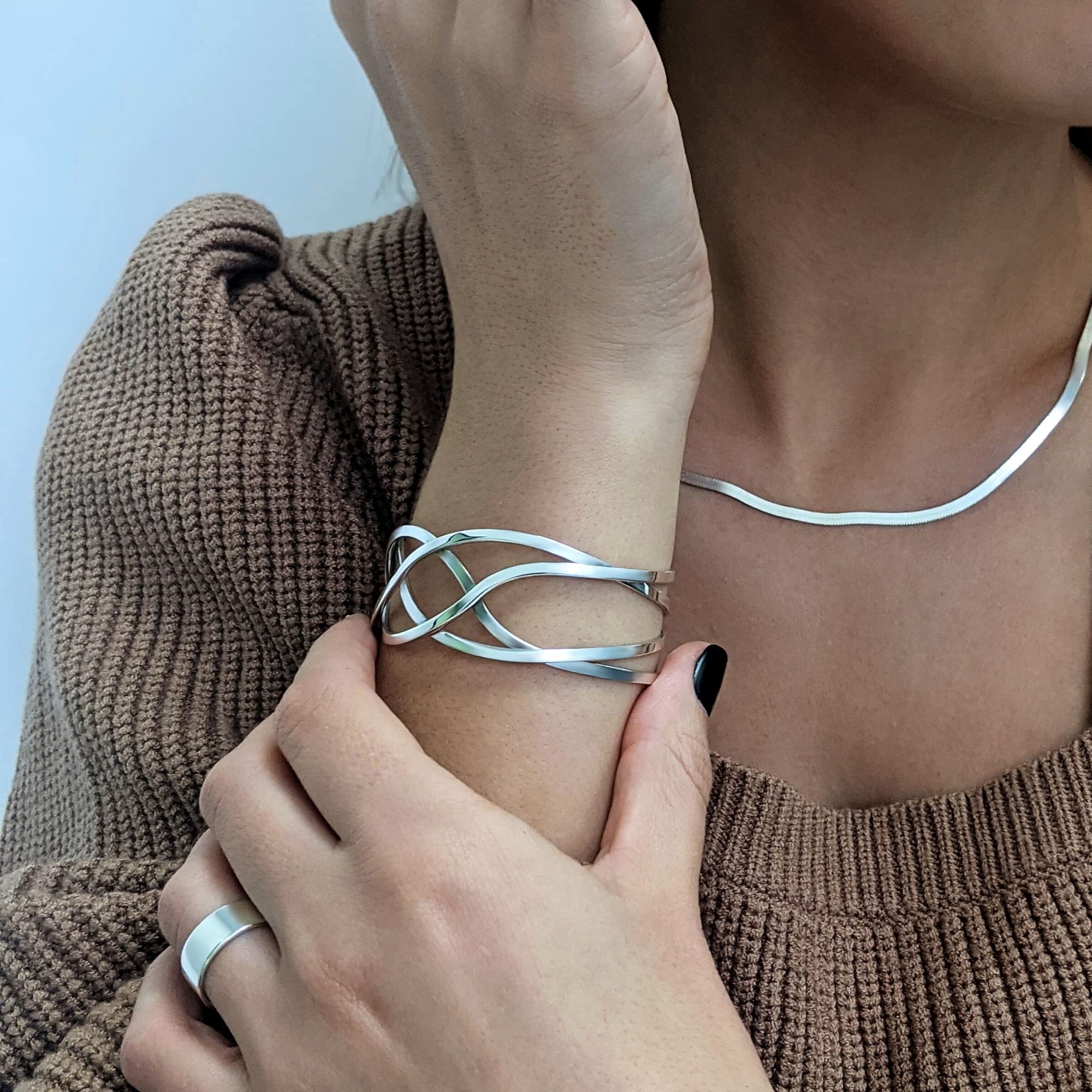 Silverly Bracciale in Argento Sterling 925 con Nodo Celtico | Gioielli Celtici | Bracciale Rigido Intrecciato Largo da Donna | Braccialetti dell'Amicizia in Argento 925 per Donna