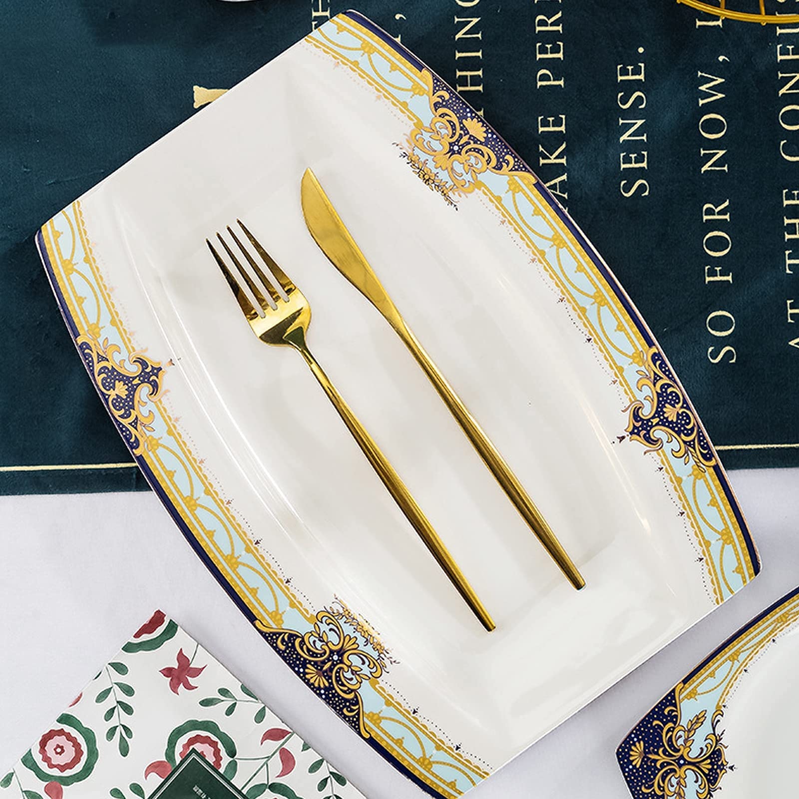 Zestaw Ceramicznych Naczyń Obiadowych W Stylu Retro, Piękny Zestaw Z Porcelany W Kolorze Złotym I Białym, Idealny Na Domowe Przyjęcie, Wesele, Hotel, Boże Narodzenie