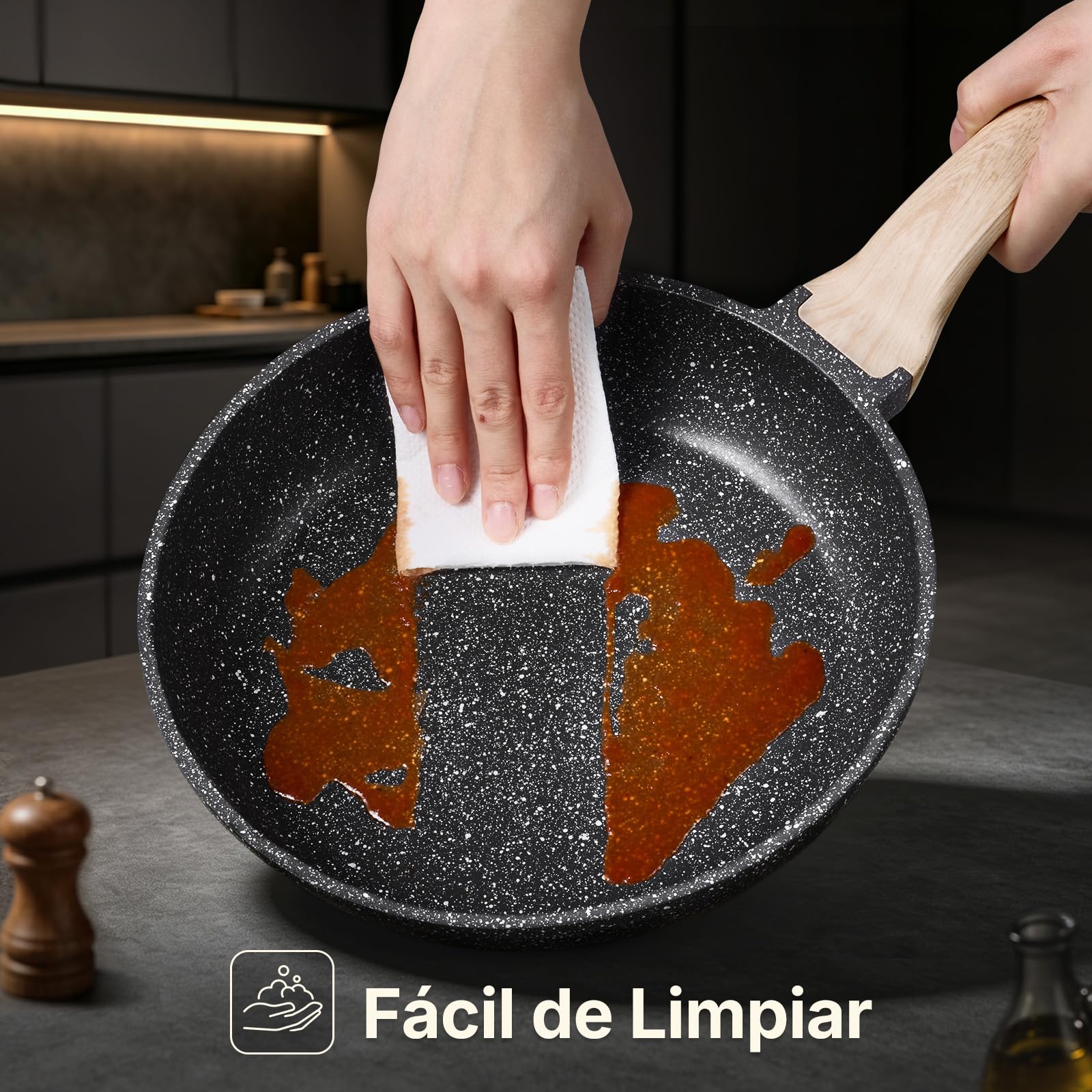 CAROTE Sartén Antiadherente de 24 cm, Apto para Inducción, Efecto Granito | Sartén inducción con mango efecto madera, ideal para tortitas y salteados. Apto para todo tipo de cocinas, libre de PFOA