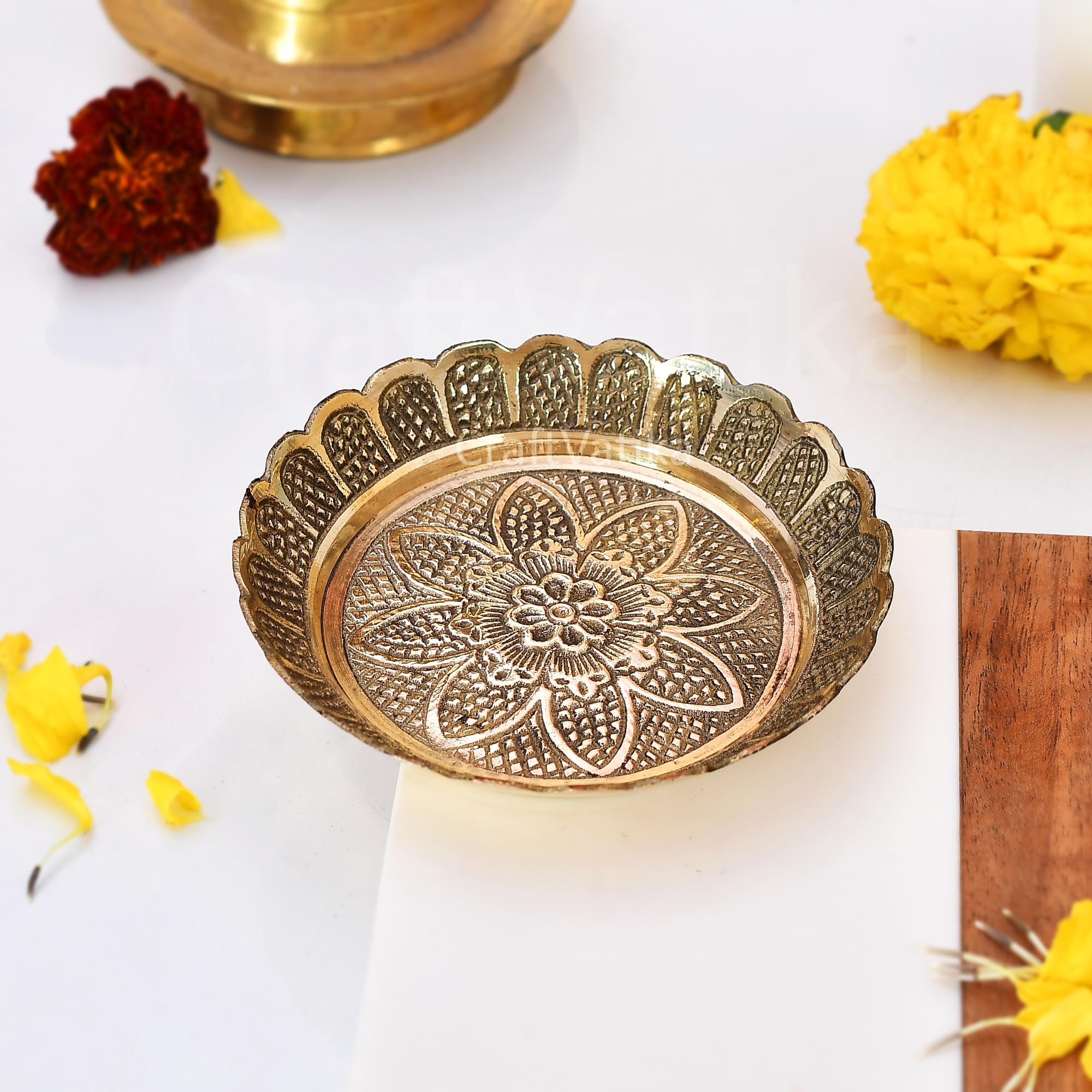 CraftVatika Nakshi Bhog Thali Plate for Pooja Brass Prasadam Vastu Nakshi Plate for Gifting, Home Décor, Puja Bhog Plate (Brass Golden, 4.4 Inch) (B0CRPDTG7L) Amazon Price History, Amazon Price Tracker