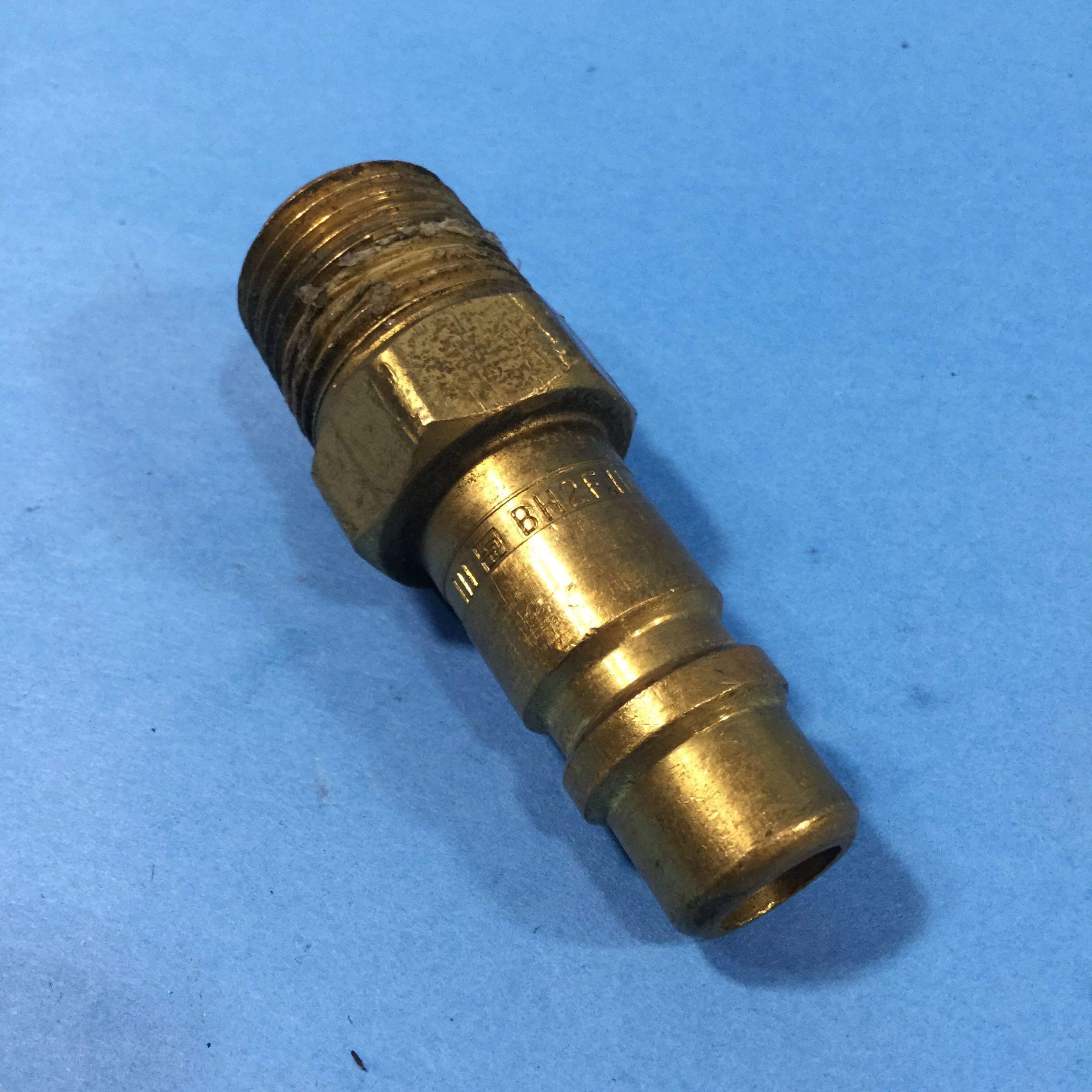 Parker BH3C Coupler Plug, Brass, FNPT, 1/4 in. Pipe