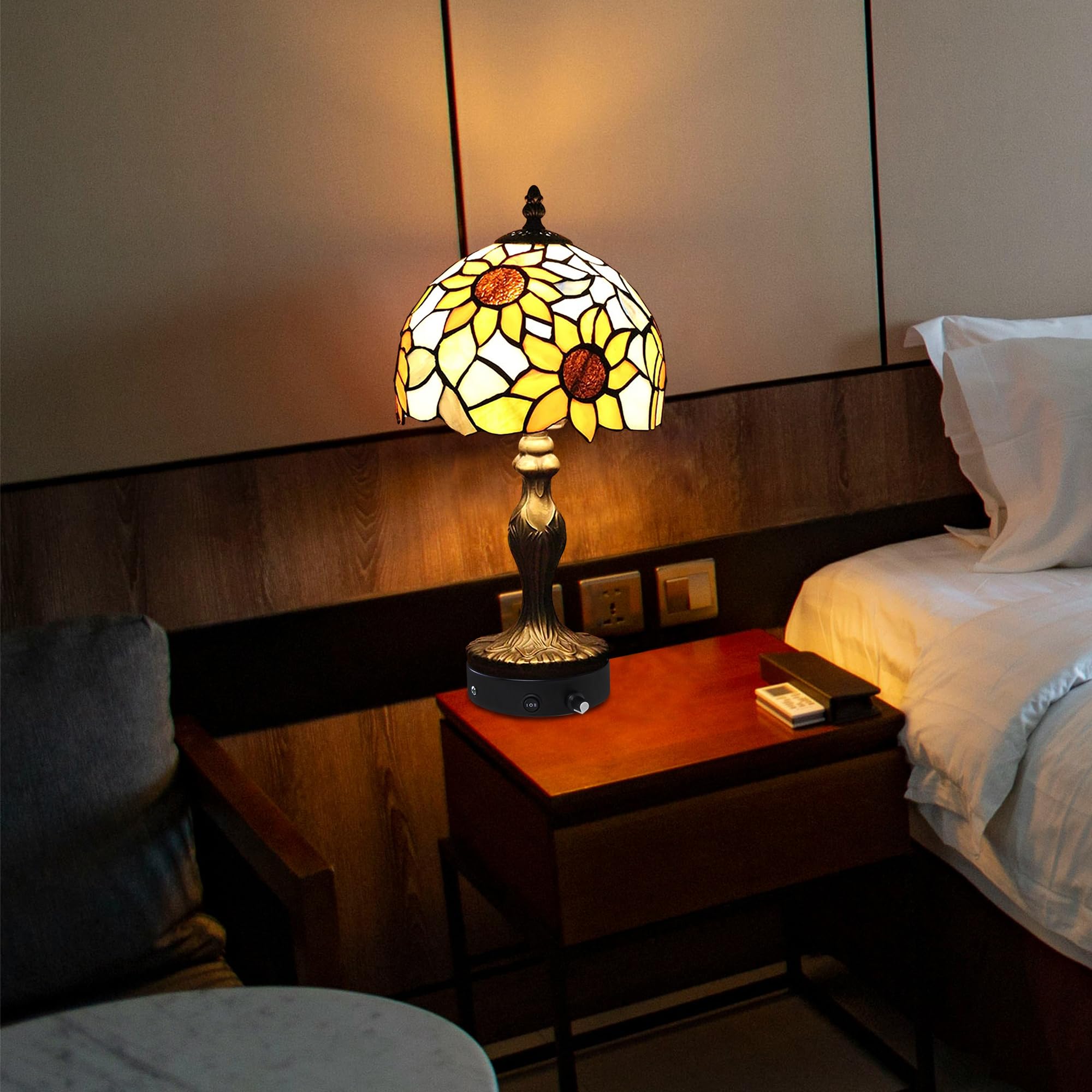 Tiffany-Stil Tischlampe Kabellos Warmweißes, Wiederaufladbar Tischleuchte, Dimmbar Nachttischlampe mit Glasschirm für Nachttisch Esszimmer Schlafzimmer -TD0867