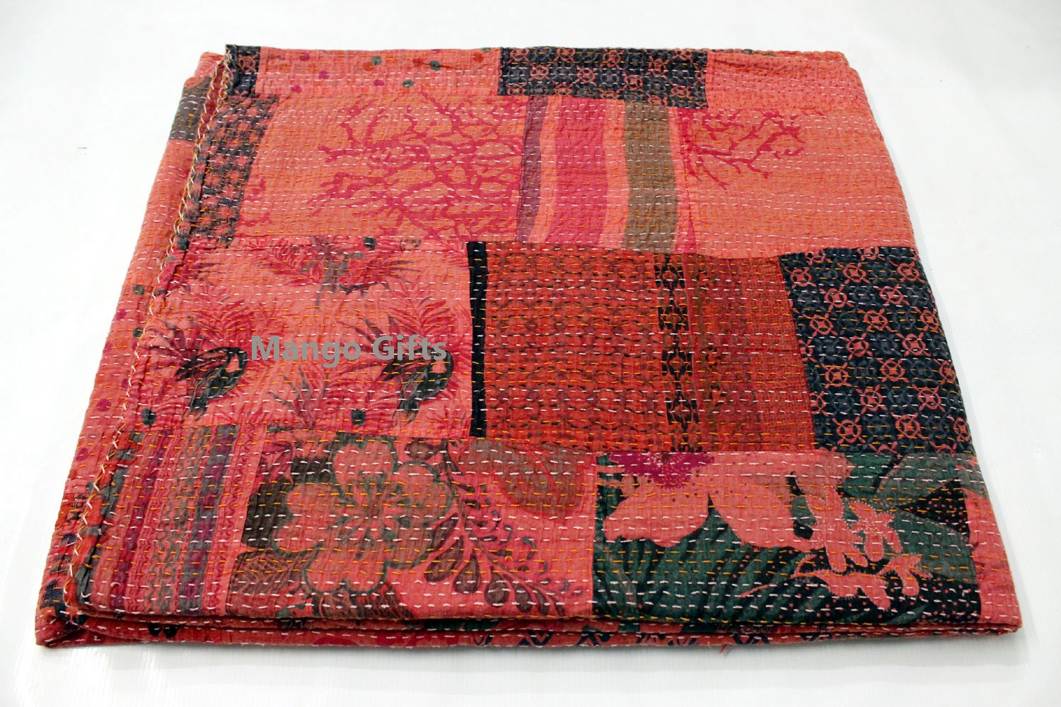 Couvre-lit indien Kantha grand format en coton pour grand lit double Mango Gifts