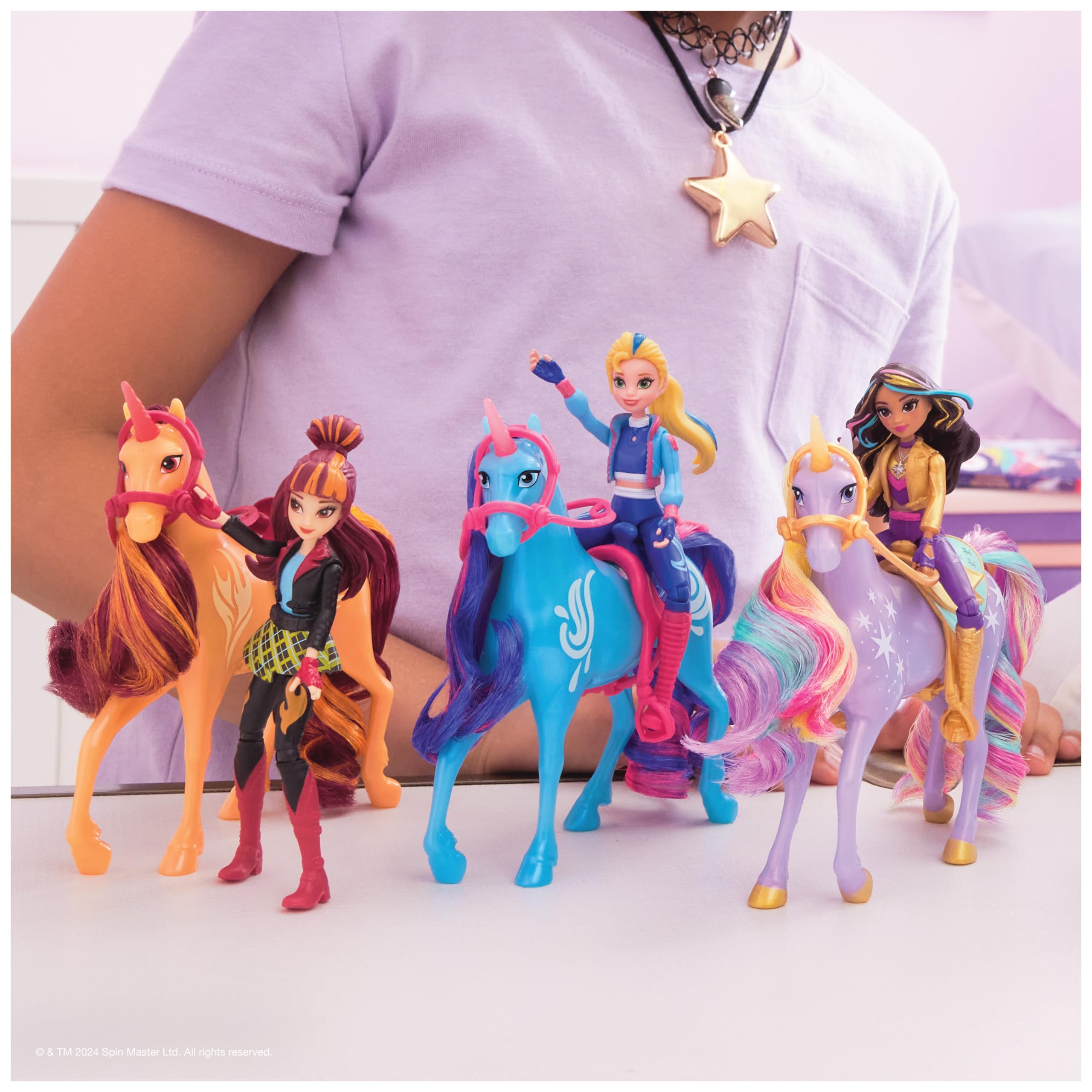 Set Unicorn Academy, Sophia & Wildstar con 2 Accessori Per l'Equitazione e Strumento per lo Styling dei Capelli, Bambole e Unicorni Giocattolo per Bambine, 4+ Anni