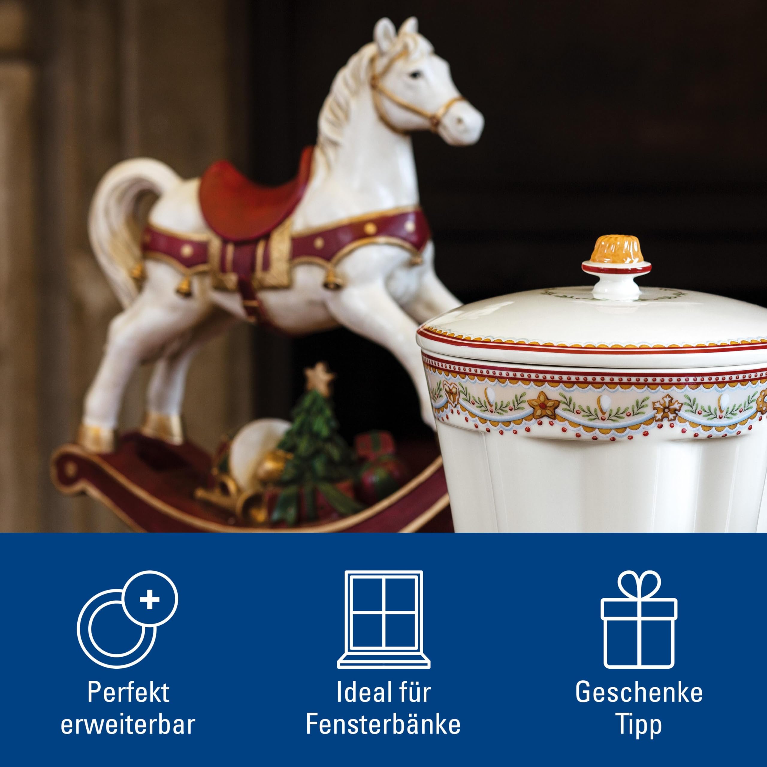 Jouet De Noël Pour Le Cheval à Bascule De L'arbre De Noël Dans Un Style