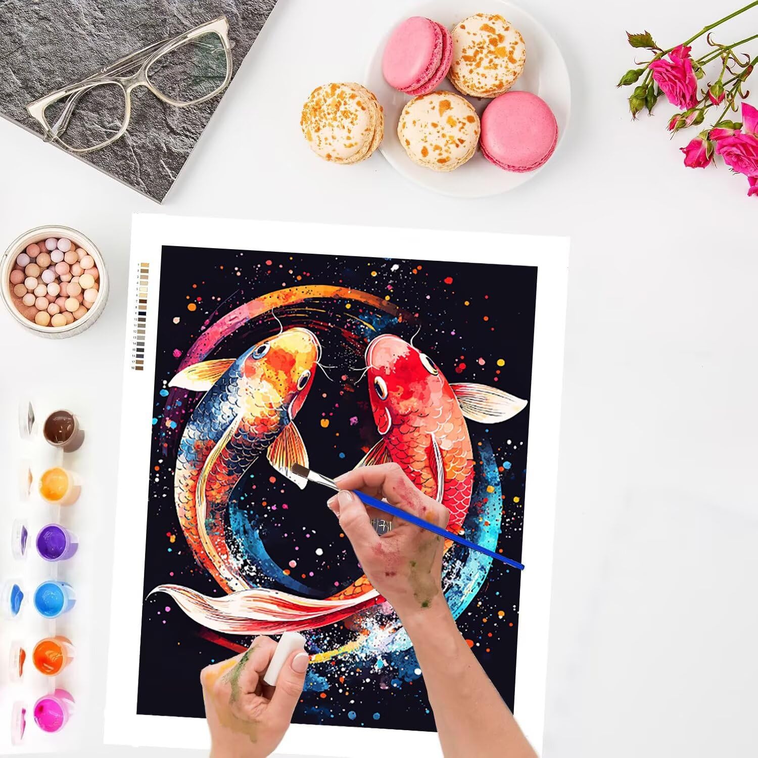 WEISHIWE Malen nach Zahlen Erwachsene Koi Karpfen, 70x90cm x-502 | Malen nach Zahlen Erwachsene Leinwand Kit, DIY Handgemalt Ölgemälde Set mit 3-Pinseln und Acrylfarbe für Wanddeko,Ohne Rahmen