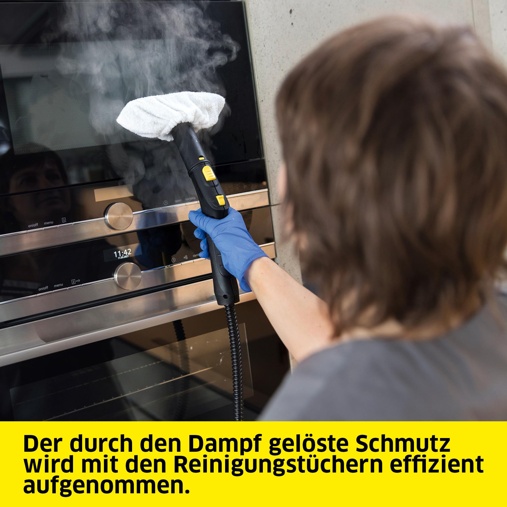 Kärcher Dampfreiniger SG 4/4, Dampfdruck: 4 bar, Tank: 2,4 l Kesselinhalt + 2,0 l Tank, Handdüse mit Bürste, 2 Dampfrohre, 2,0 m Dampfschlauch, 2 Bodendüsen, Frottee-Überzug, Aufsätze für Handdüse