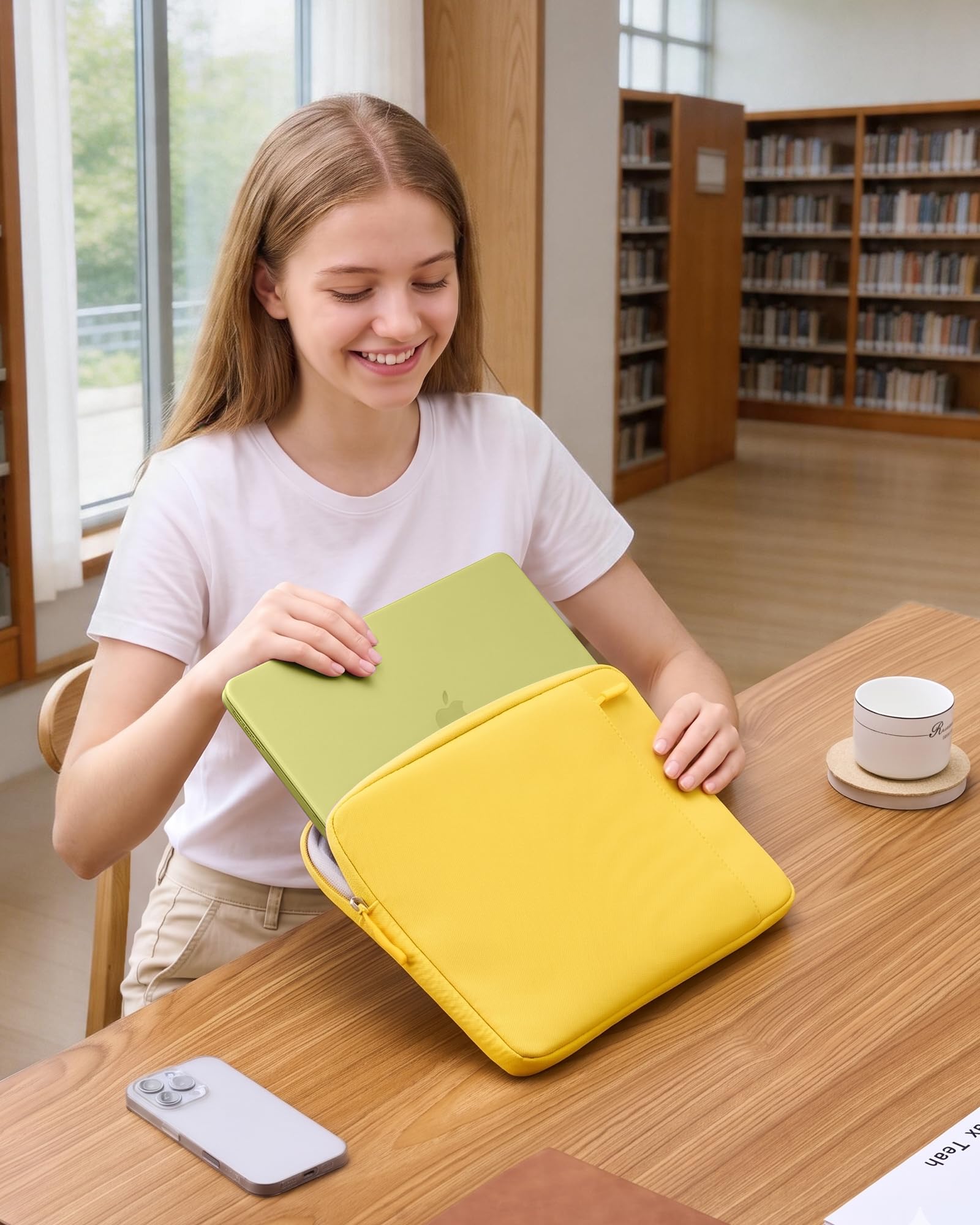 ProCase Housse MacBook Neo 13" 2026 A3404 Pochette Ordinateur Fine Légère Imperméable Jaune agrume