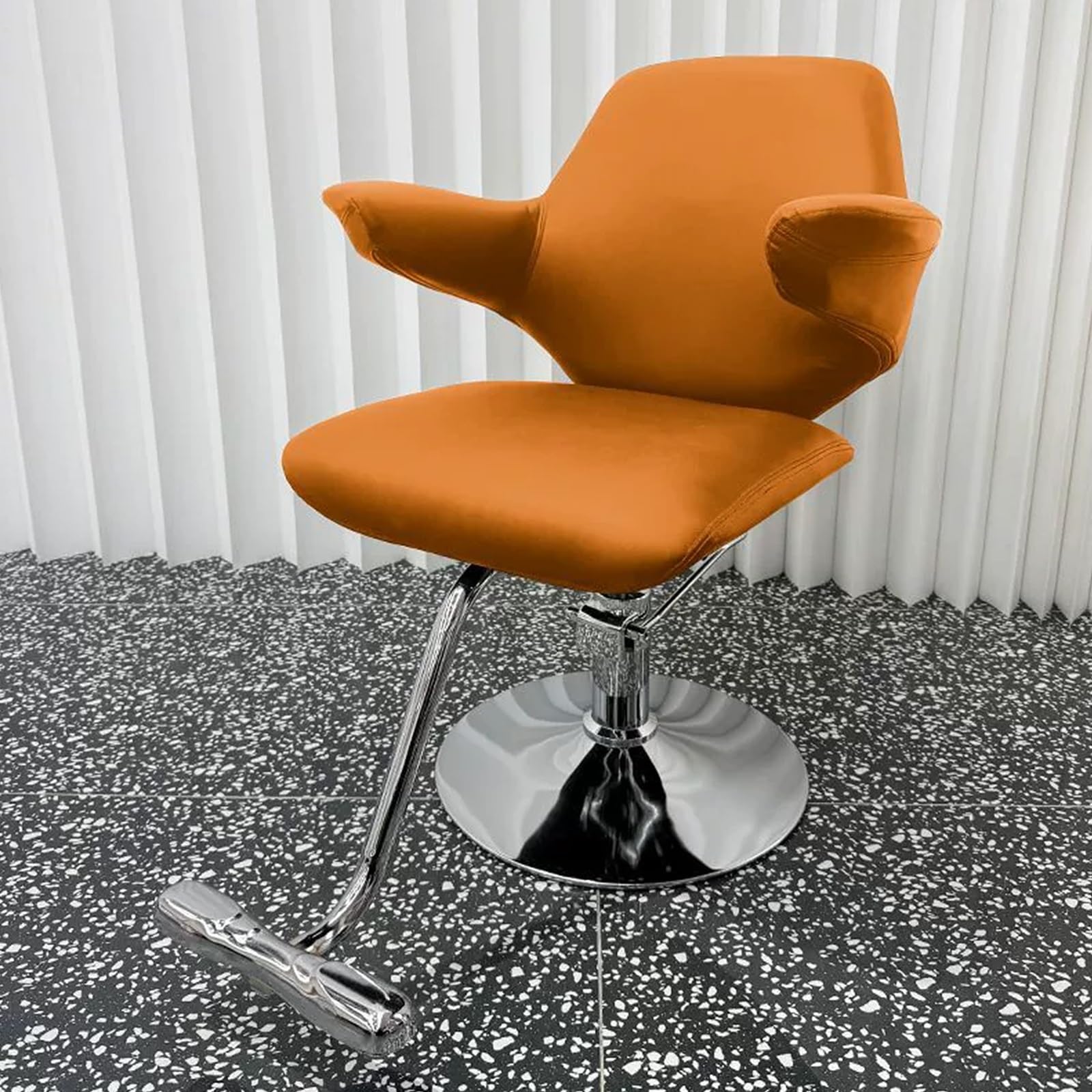 Silla Barberia Profesional Respaldo Ancho Elevador Hidráulico Giratorio de 360° Silla de Salón de Cuero Artificial con Chasis y Pedales Plateados para Salones y Spas(Orange)
