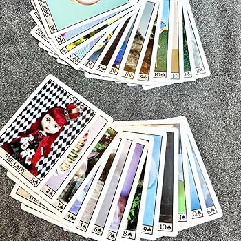 【正規品ルノルマンカード】ビッグアイズなドールやブライスの雰囲気✨ミラクルデッキ 正規品ルノルマンカード】ビッグアイズなドールやブライスの