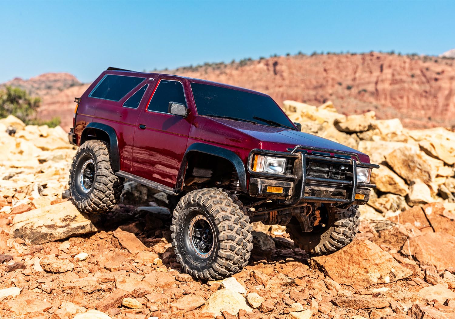 Amazon.co.jp: Traxxas TRX-4 日産パスファインダー レッド : おもちゃ