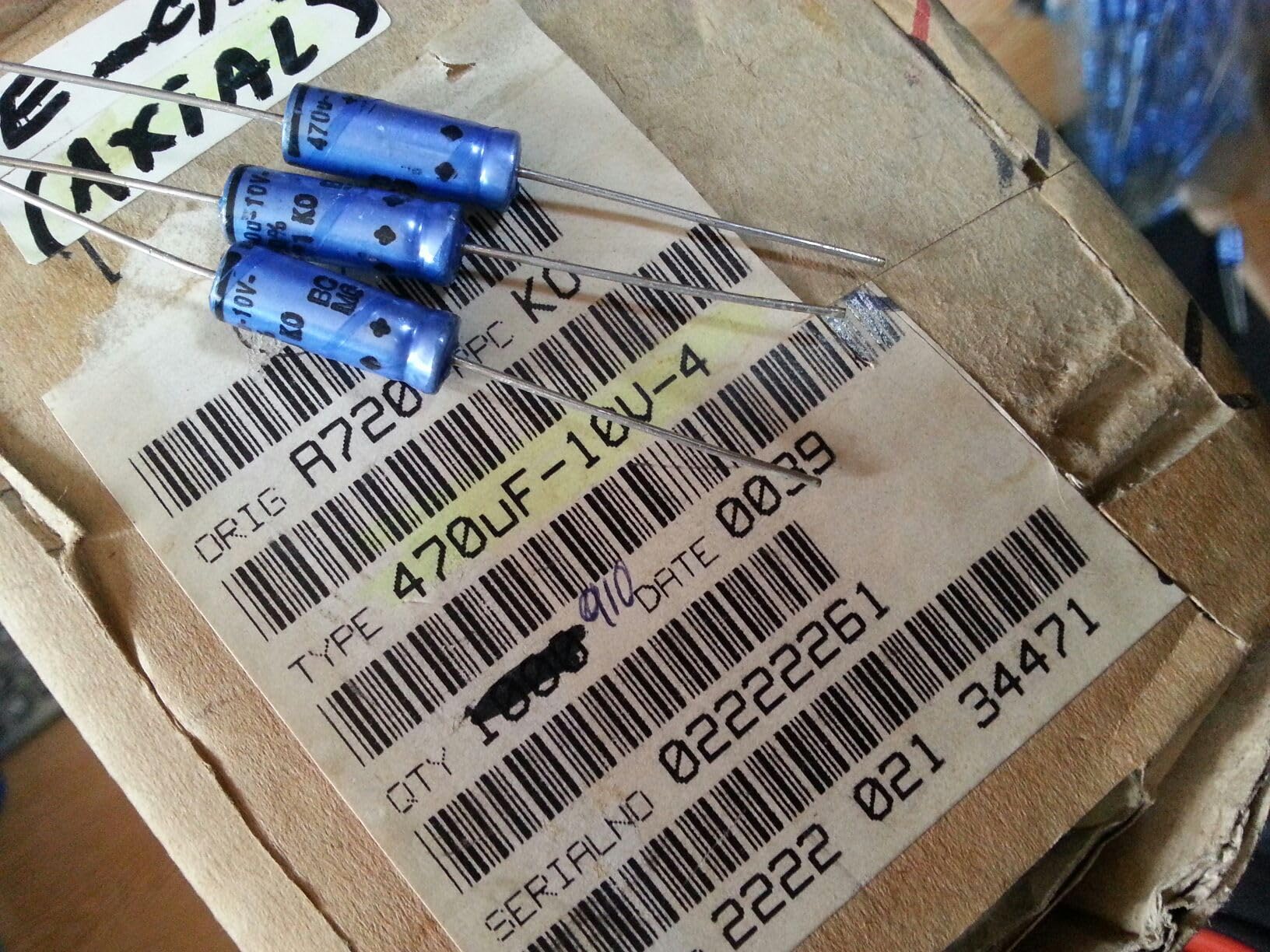 LEOTNNDQ BC VISHAY KO 021 10V470UF 470UF/10V axial audio capacitor 10pcs price