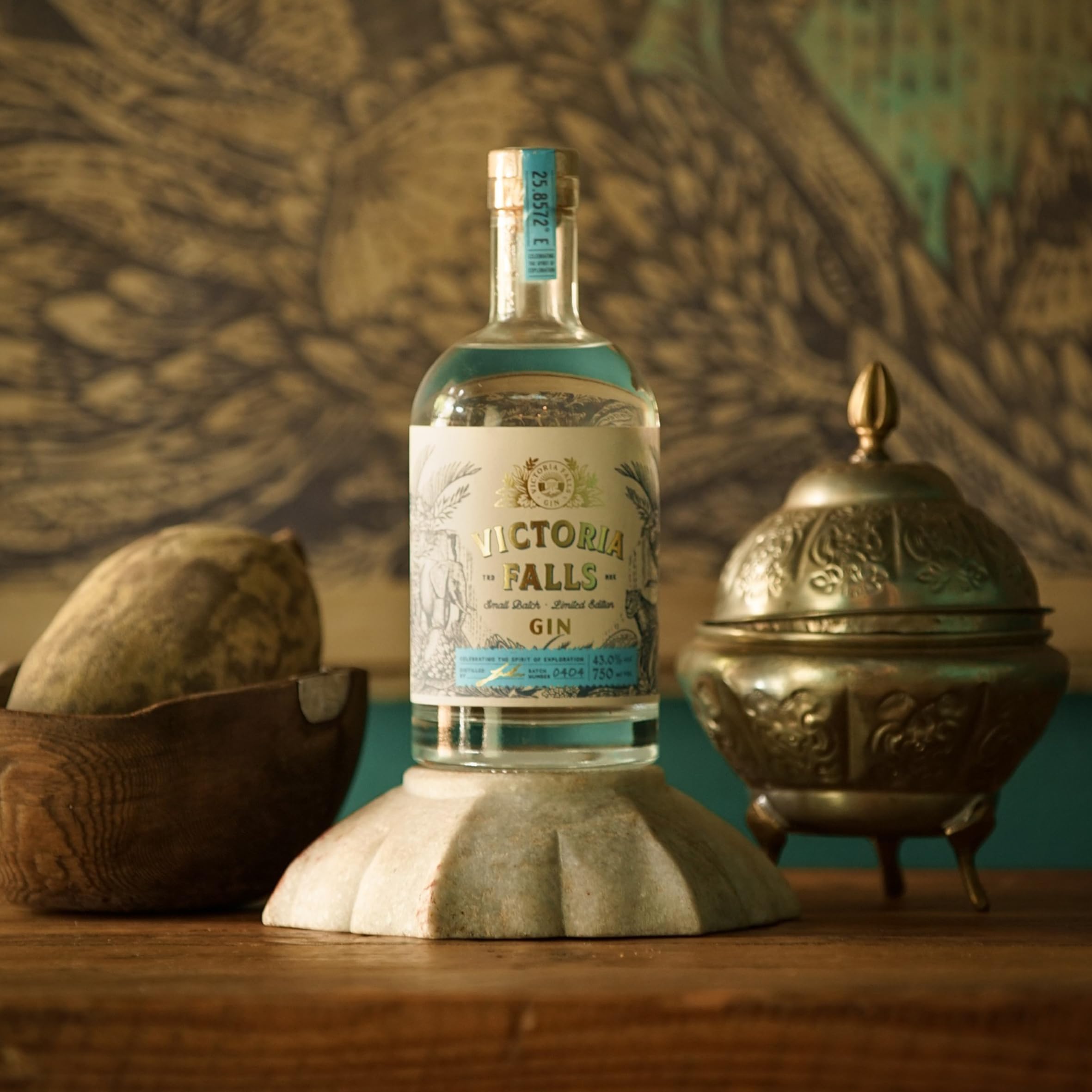 Victoria Falls Gin - 43% - 700ml | Gin Premium Originale dallo Zimbabwe | Gin Artigianale con Baobab e Botaniche Africane | Un pezzo di Africa in ogni bottiglia