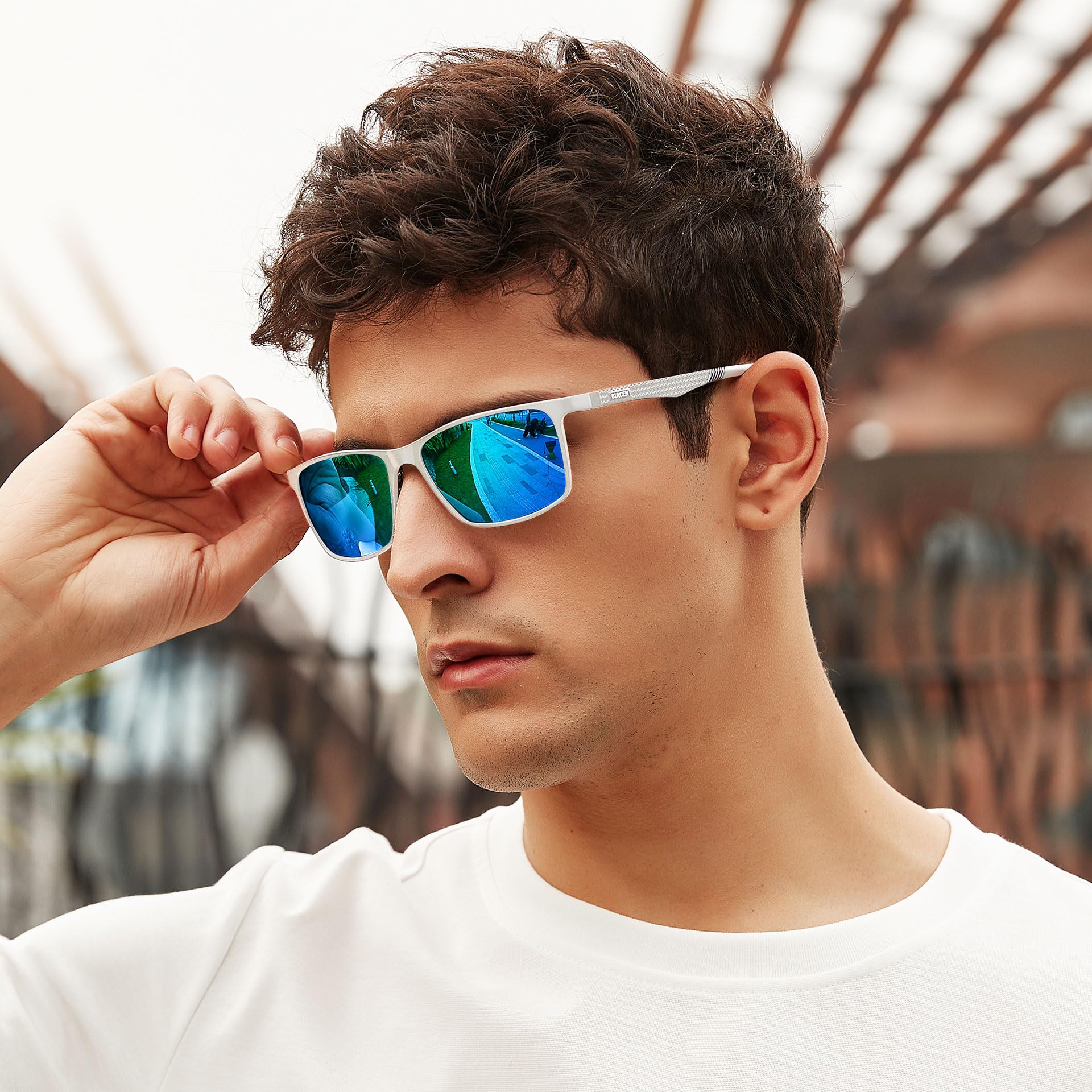 BIRCEN Occhiali da sole da uomo polarizzati con protezione UV: tonalità classiche per gli uomini che guidano la pesca con montatura in metallo Al-Mg, montatura Gb-silver lenti blu, taglia unica, Lente