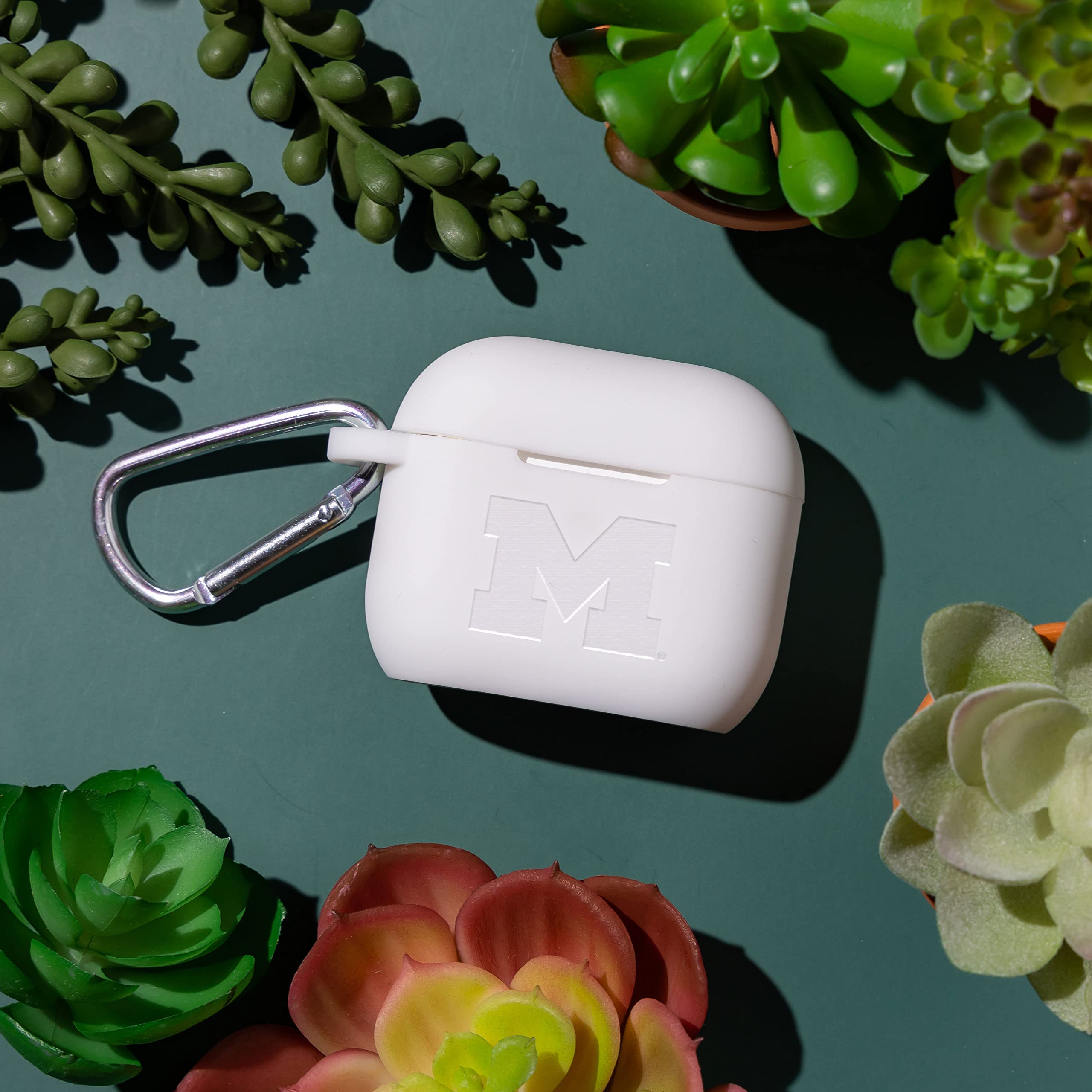 Affinity Bands Michigan Wolverines Engraved Silicone Case Cover Compatible with Apple AirPods Gen 3 (White)