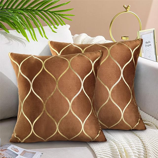 Hanrunsi Cushions Cover 18 x 18 inch Brown Throw Pillow Covers with Golden Lines Decorative Sofa Cushions for Living Room Bedroom Set of 2 Chocolate Pillowcase 45 x 45cm