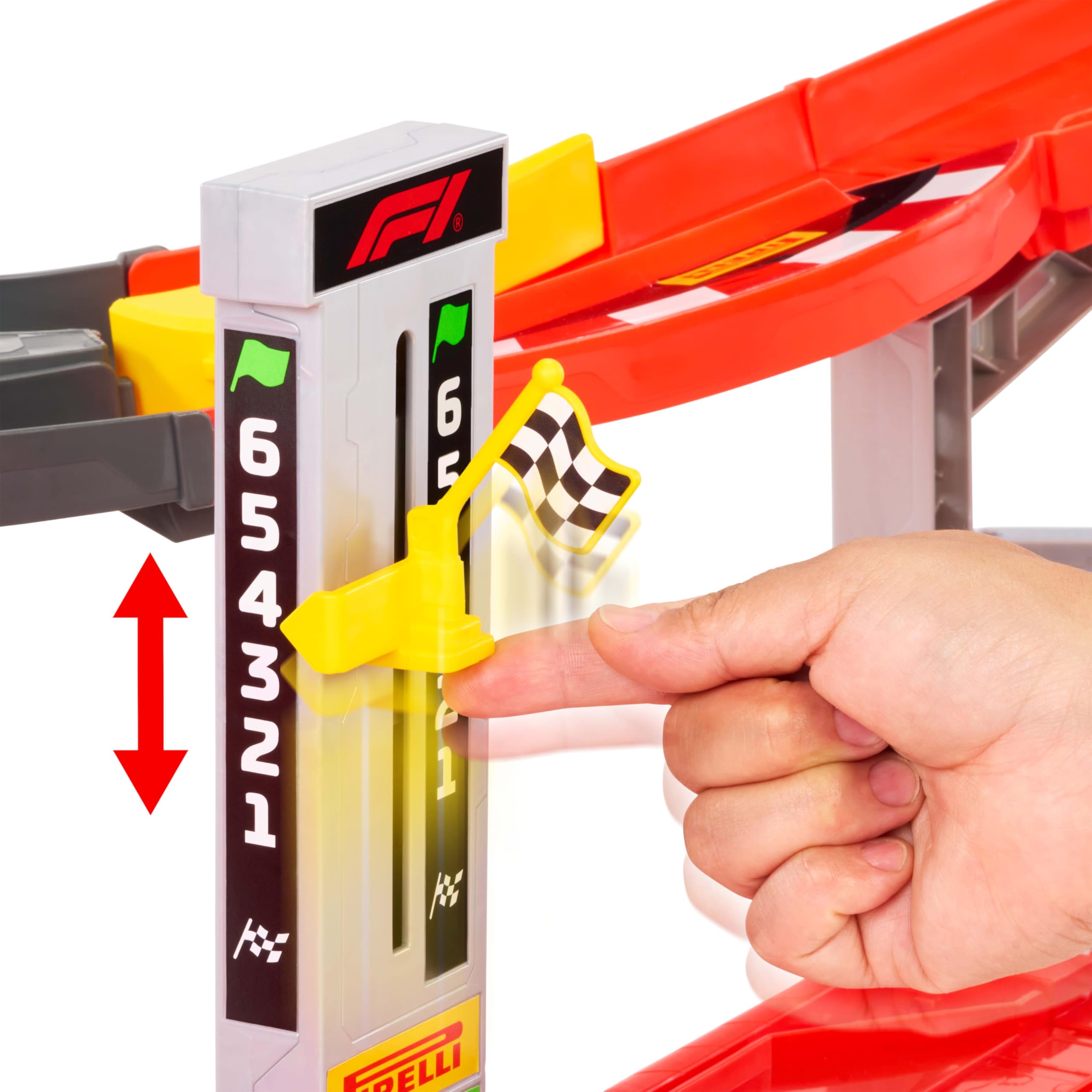 Hot Wheels Racing Formula 1 Super Circuito | Include 3 modelli di auto da corsa F1 in scala 1:64, propulsori manuali, booster motorizzato, sfida testa a testa, JMC90