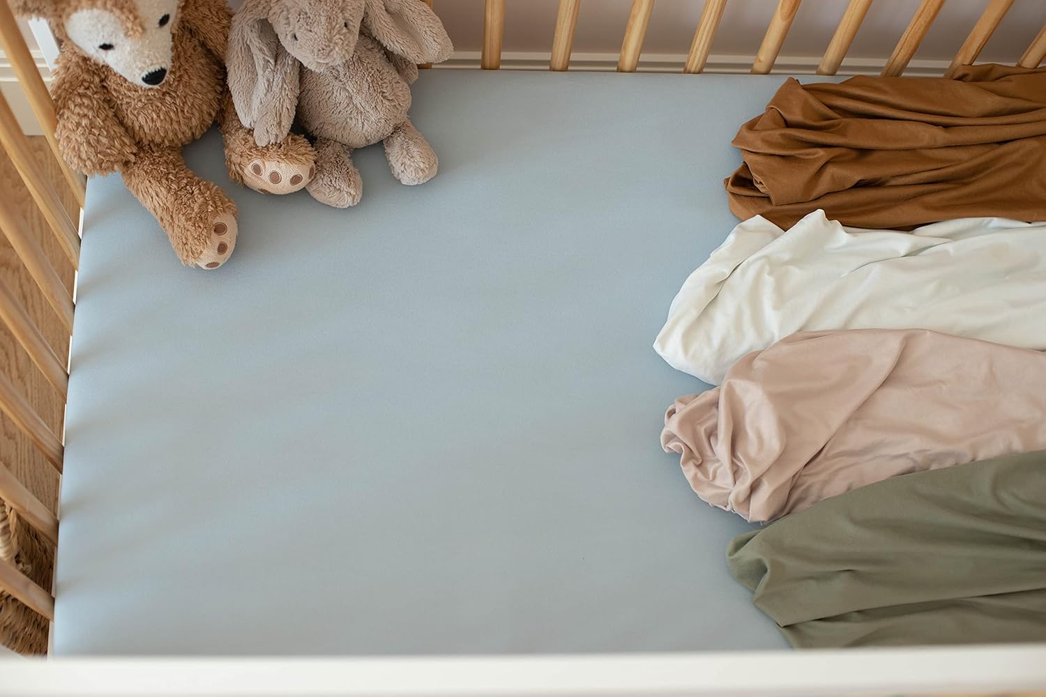Pobibaby - Single Solid Premium Fitted Baby Crib Sheets for Standard Crib Mattress - Ultra-Soft Cotton Blend, Safe and Snug, and Stylish Solid Crib Sheet (Baby Blue)