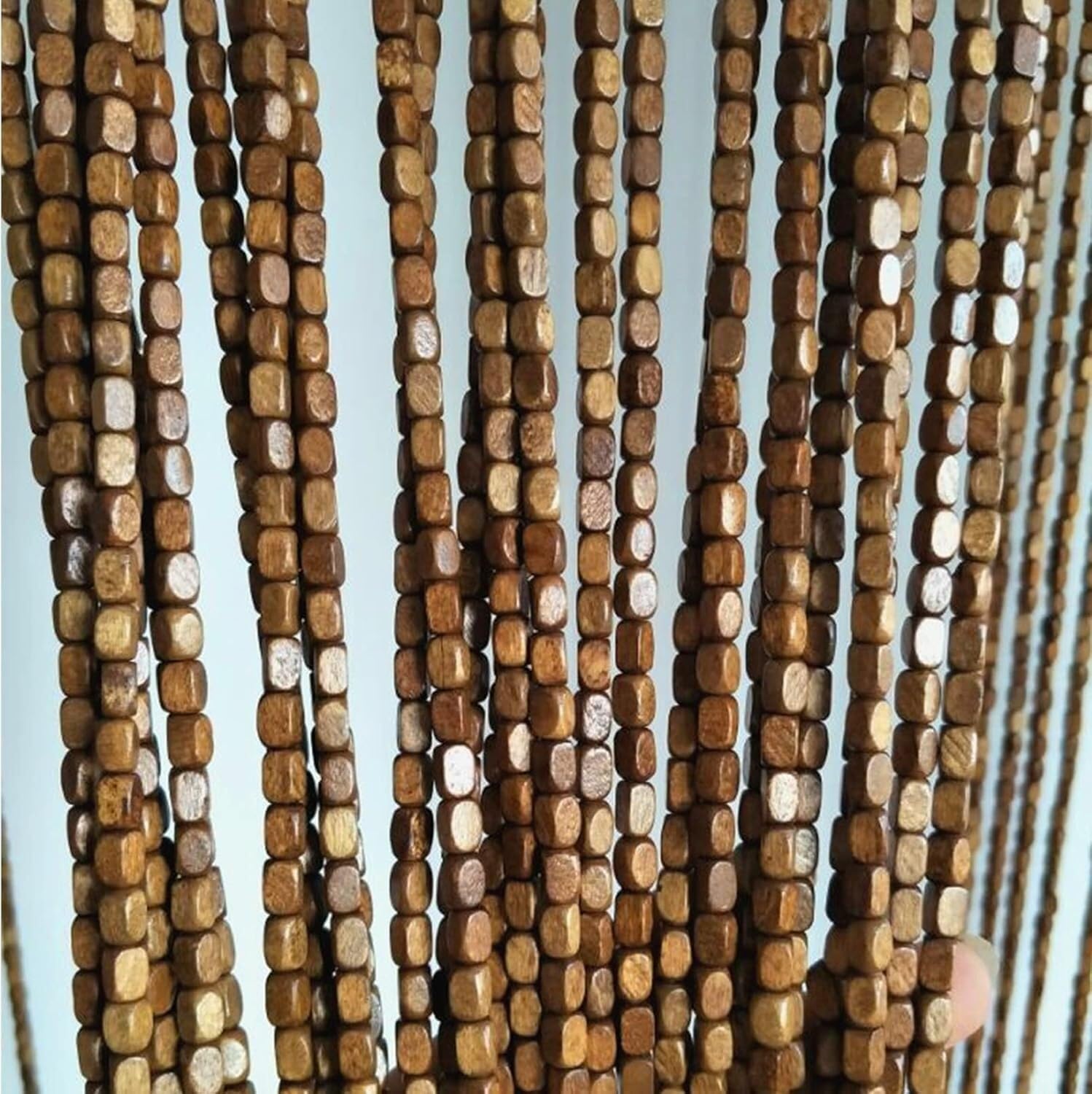Rideau de porte en perles de bois 71 strands pour cacher un placard