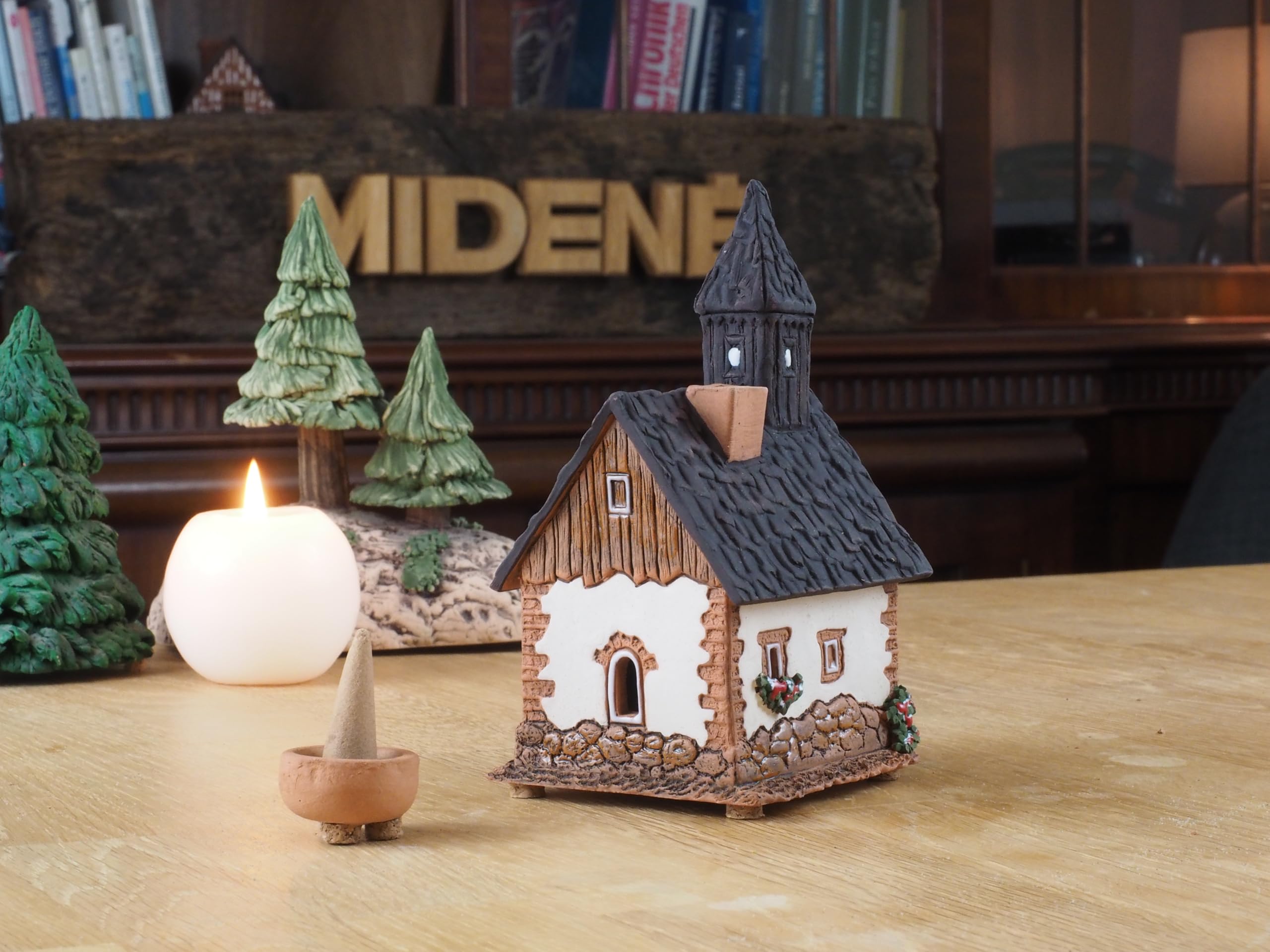 Keramik Räucherhaus, Handarbeit, Künstlerisches Miniatur, Kapelle in Tirol, Italy, R290