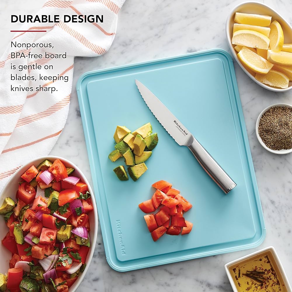 Amazon | KitchenAid クラシックプラスチックまな板 外周溝と